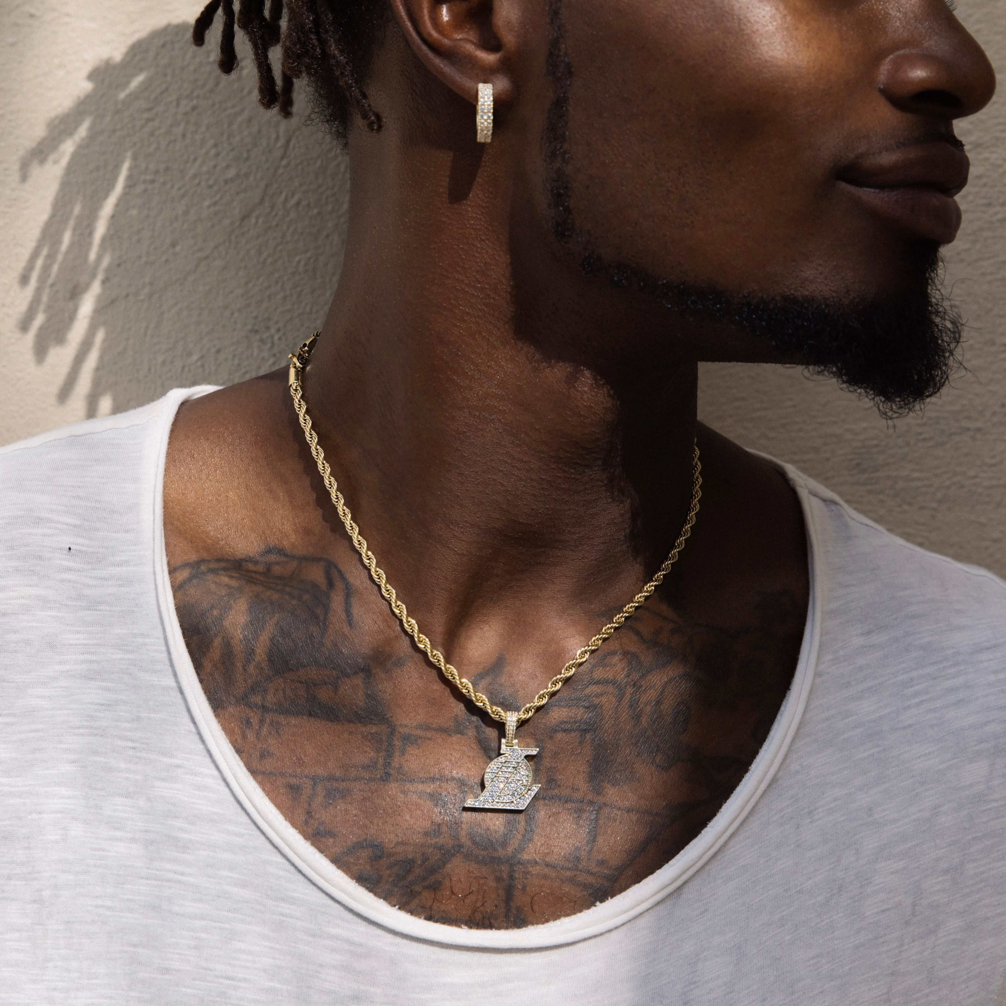 GLD Men Los Angeles Lakers Official NBA Micro Logo Pendant