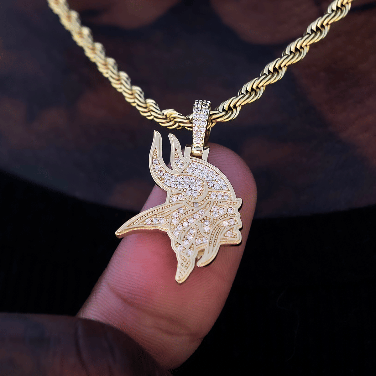 GLD Men Minnesota Vikings Official NFL Micro Logo Pendant
