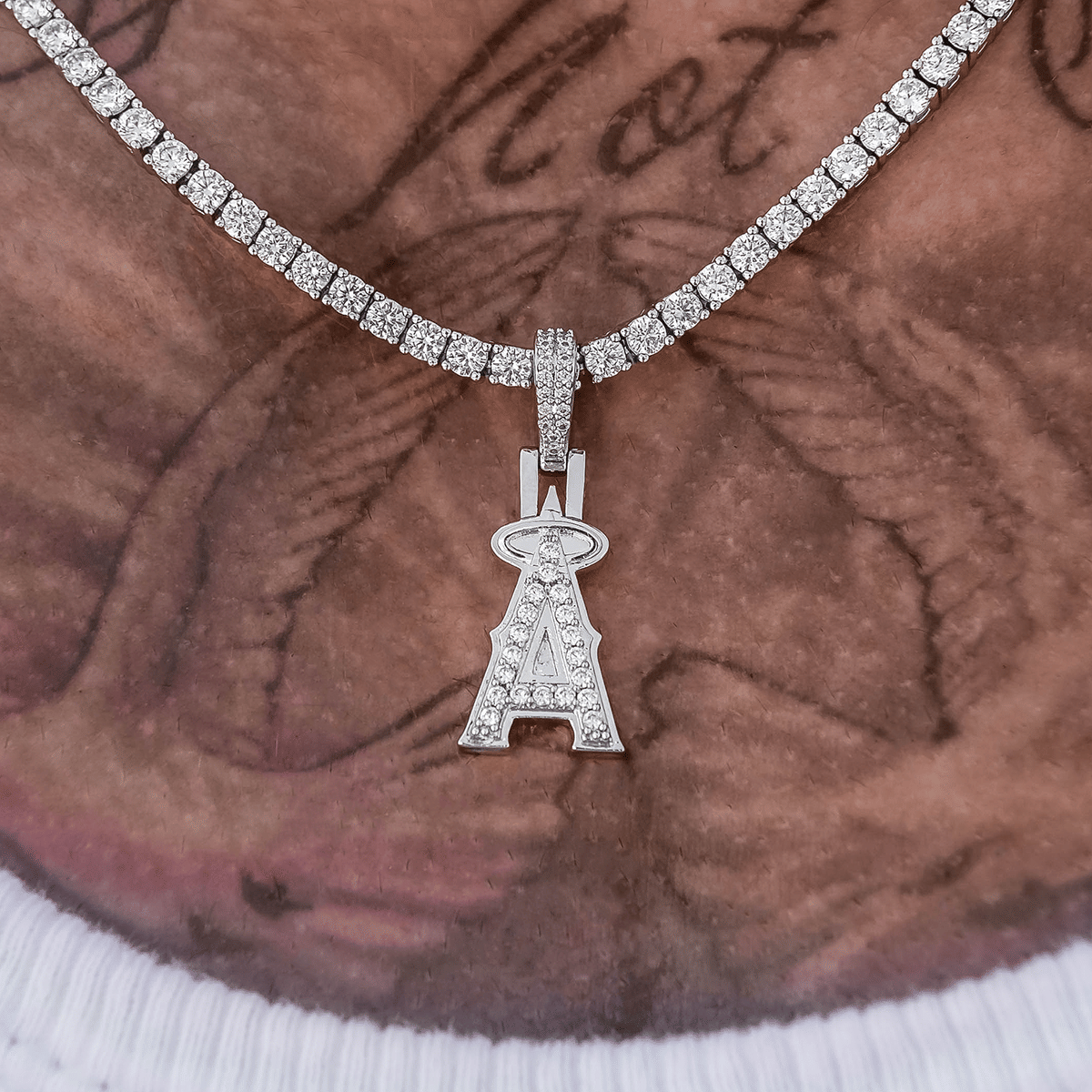 GLD Men Los Angeles Angels Official MLB Micro Logo Pendant