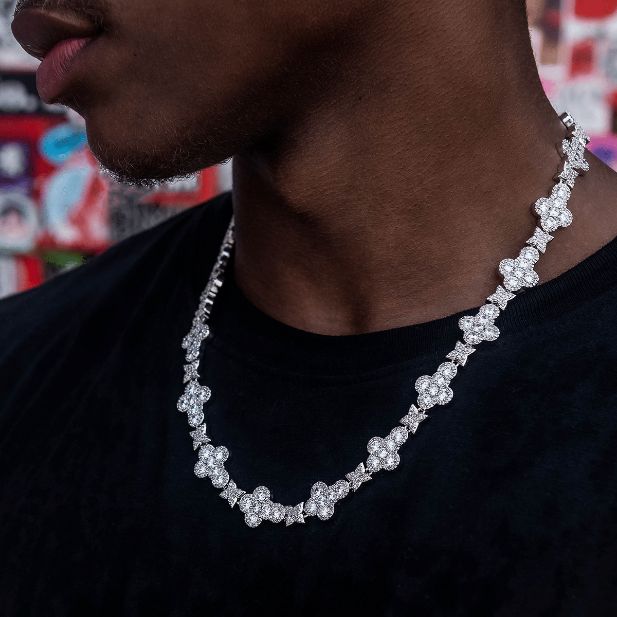 GLD Men Rounded Cross Pave Star Chain in White Gold - 16 mm