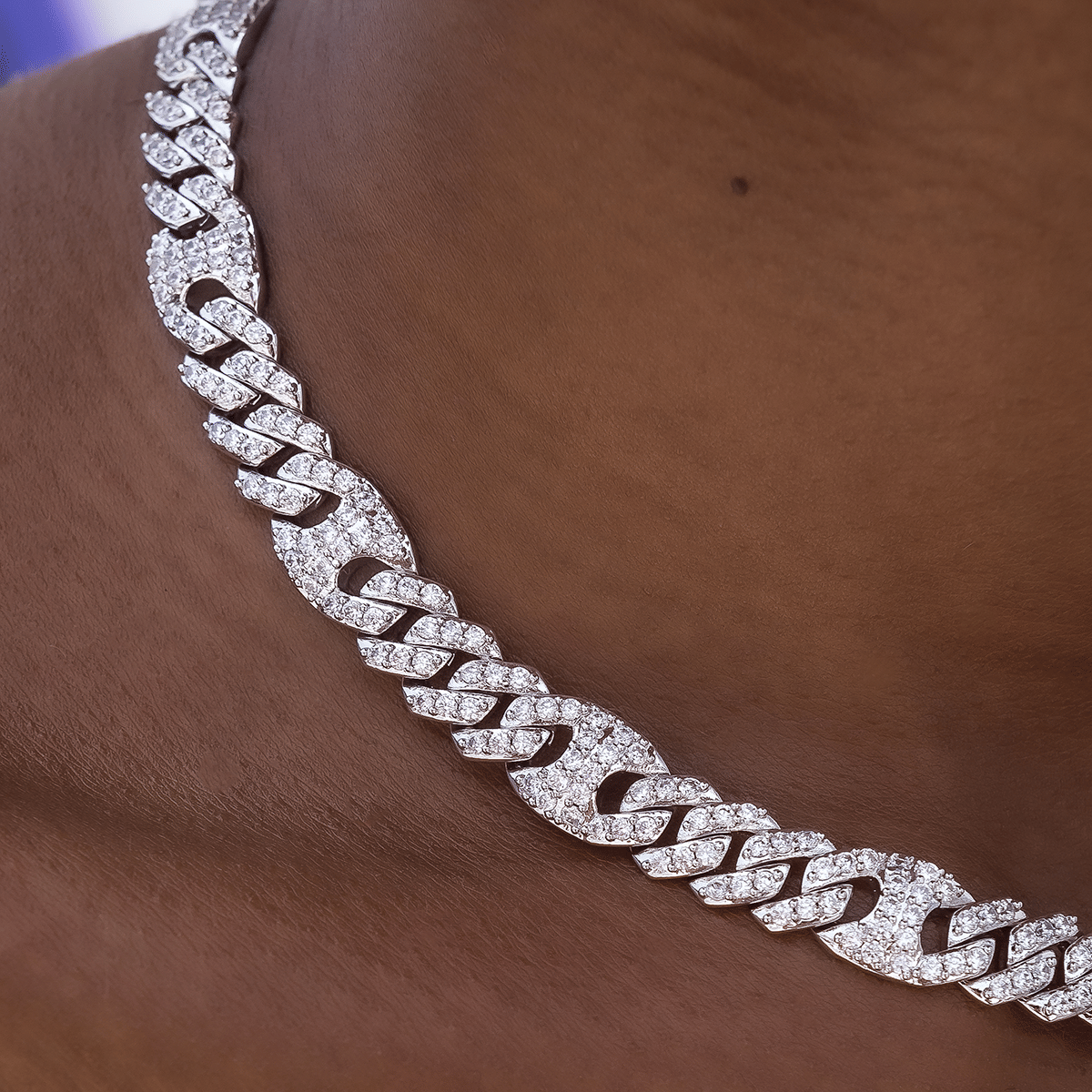 GLD Women Iced Mariner Cuban Necklace in White Gold - 9 mm