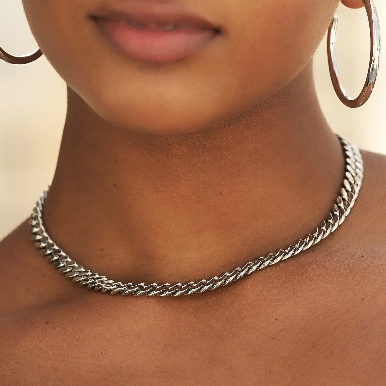 GLD Women Miami Cuban Link Necklace in White Gold - 8 mm
