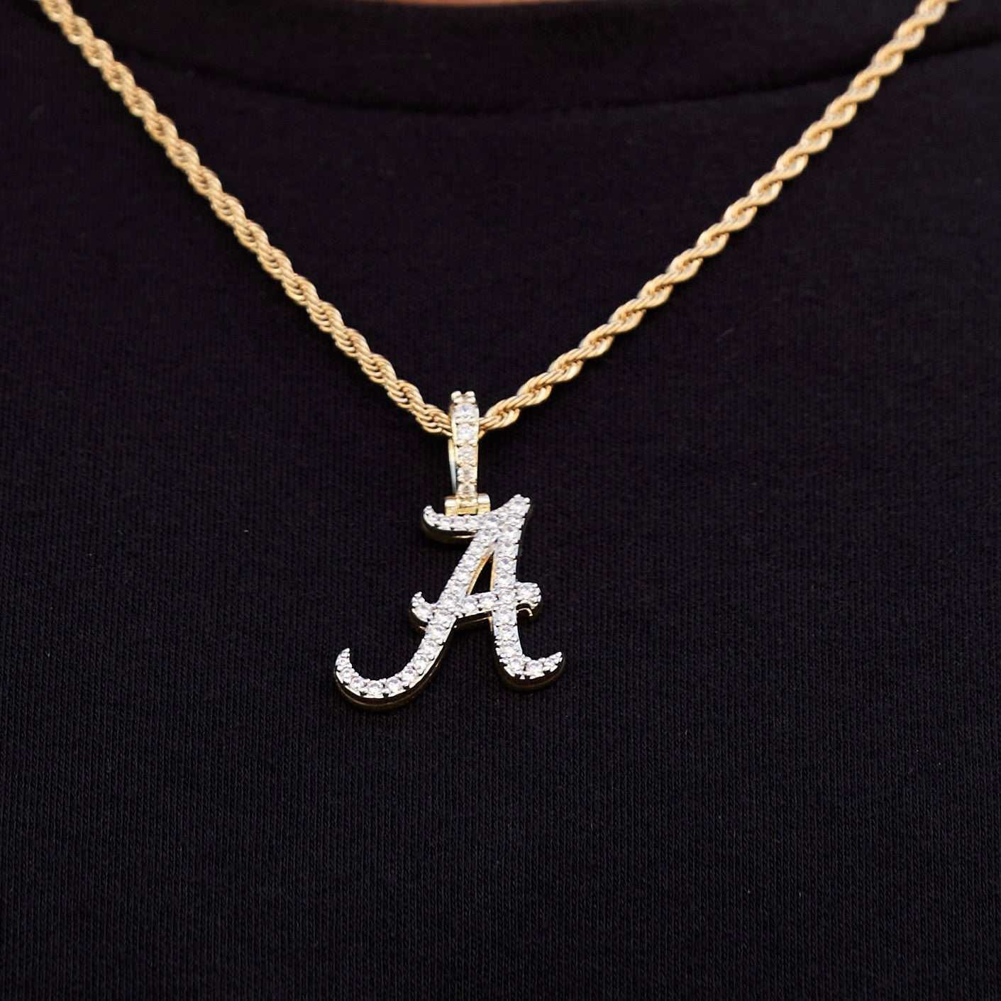 GLD Men Alabama Crimson Tide Official NCAA Micro Logo Pendant - Yellow Gold