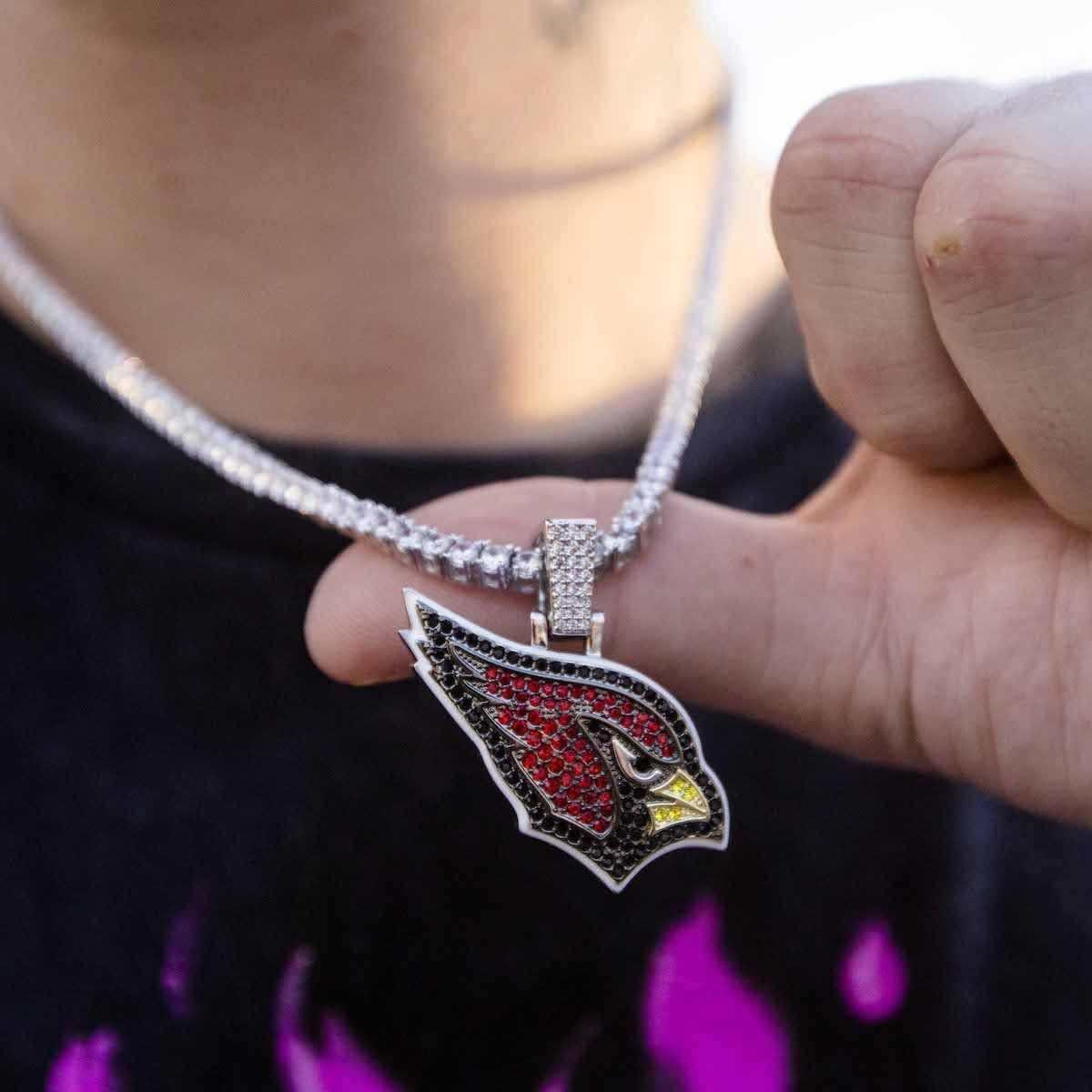 GLD Men Arizona Cardinals Official NFL Pendant