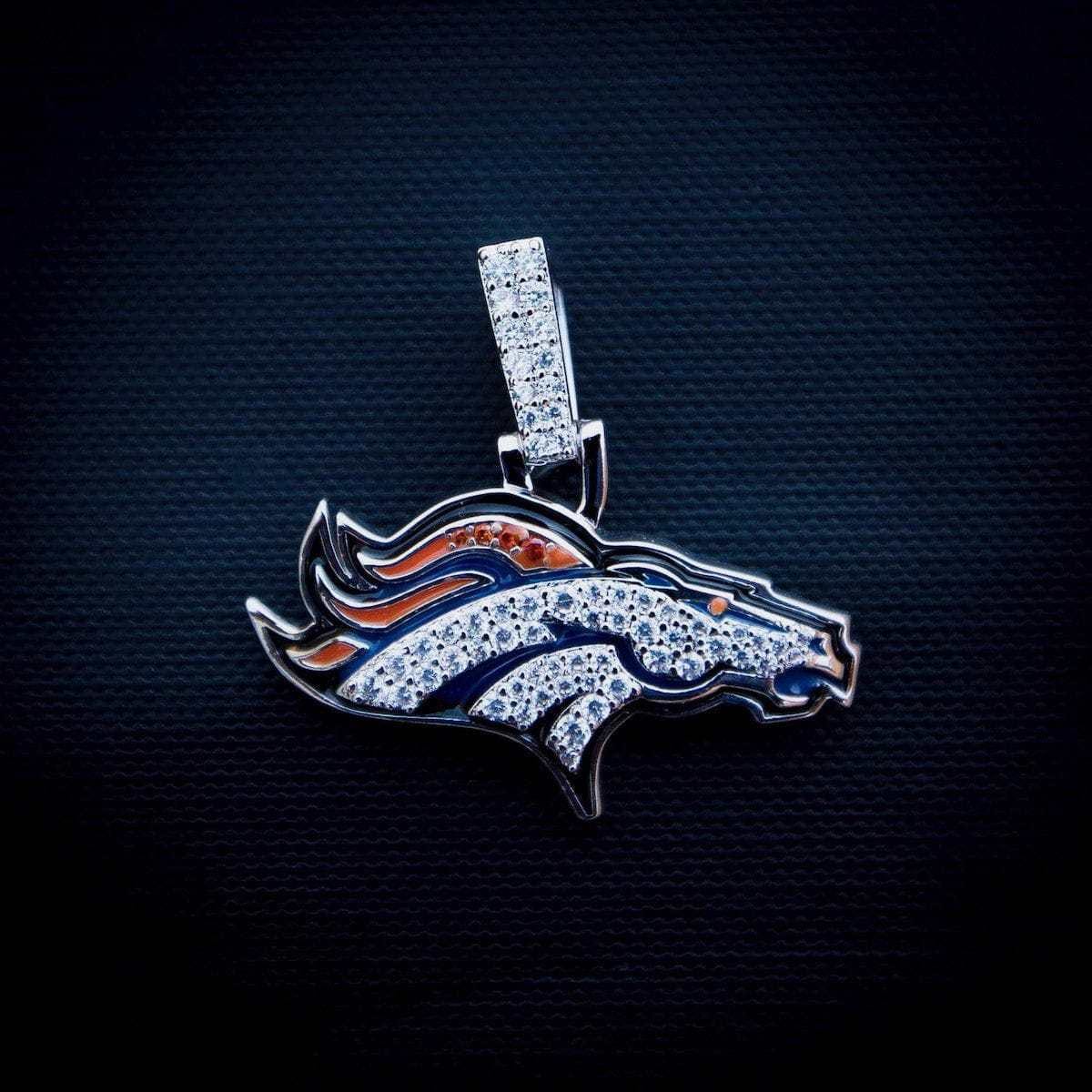 GLD Men Denver Broncos Official NFL Pendant