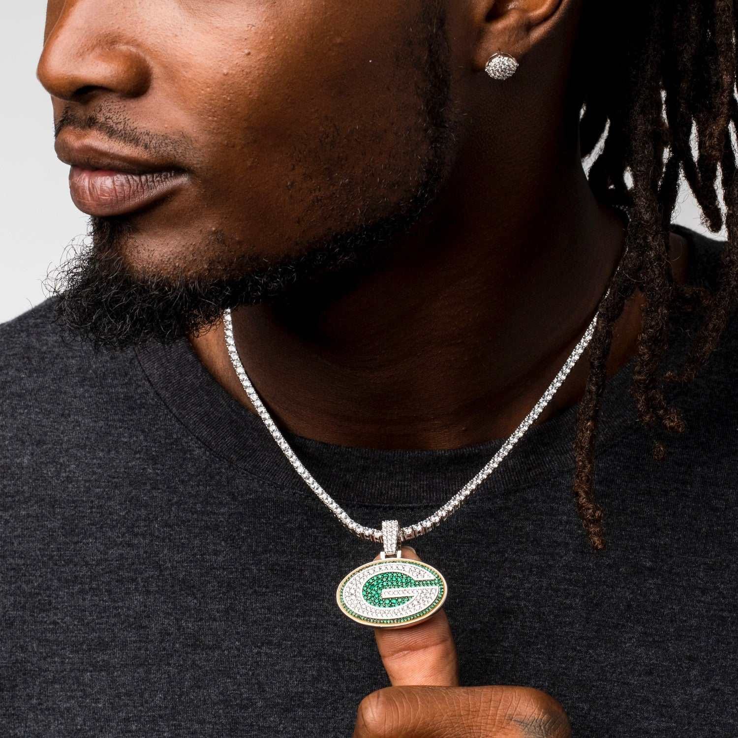 GLD Men Green Bay Packers Official NFL Pendant