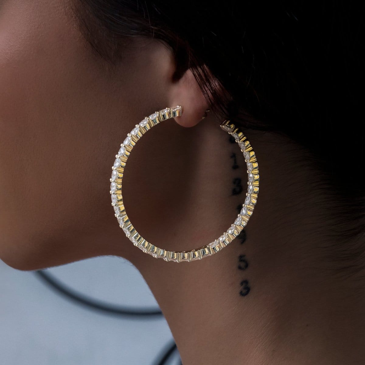 GLD Women Eternity Hoop Earrings in Yellow Gold - 4 mm