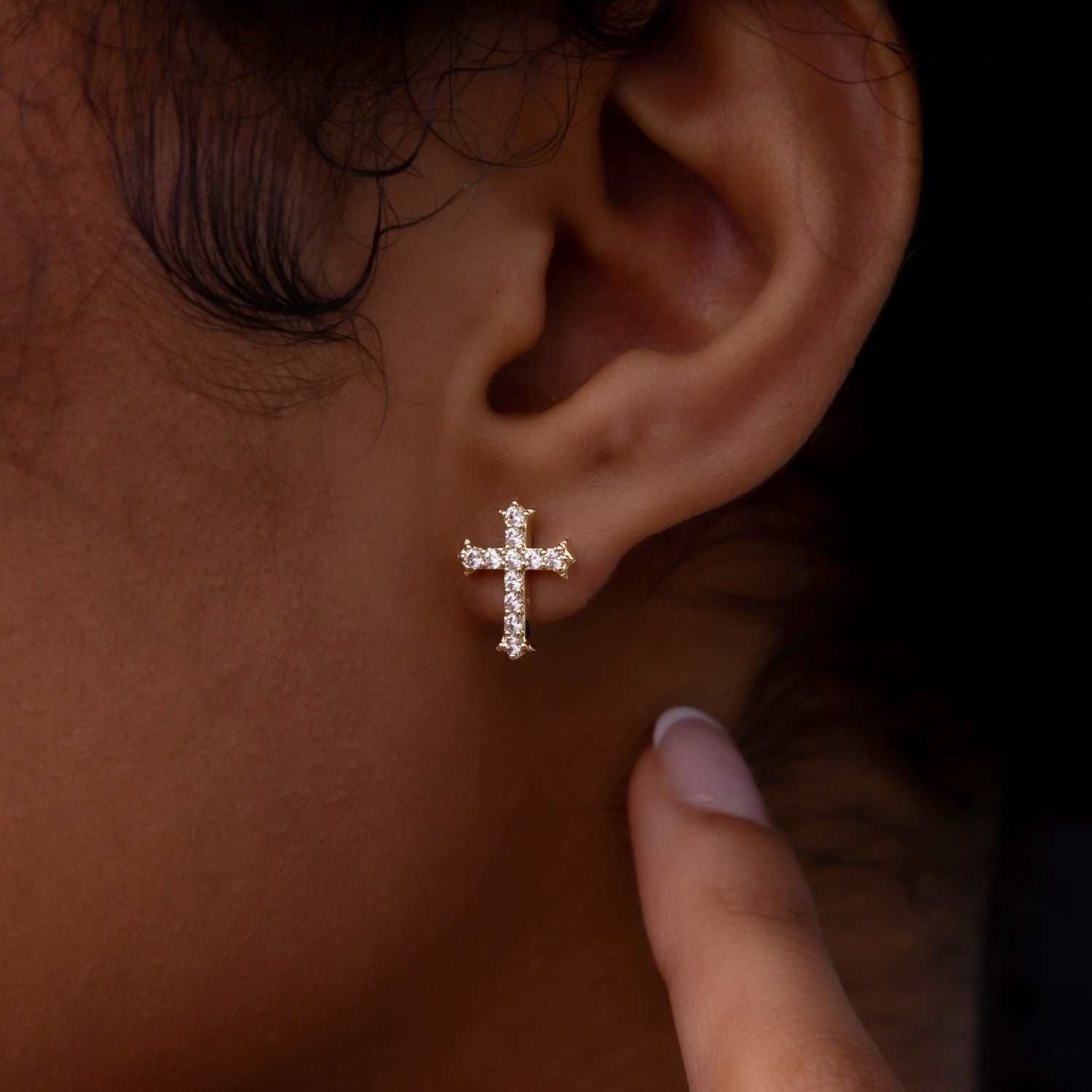 GLD Women Micro Cross Stud Earrings