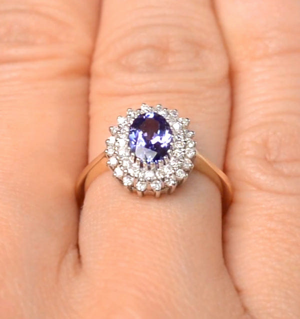 Diamond Tanzanite 7 x 5 mm And Diamond 9K Gold Ring