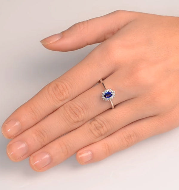 Diamond Tanzanite 6 x 4 mm And Diamond 18K White Gold Ring FET20 - VY