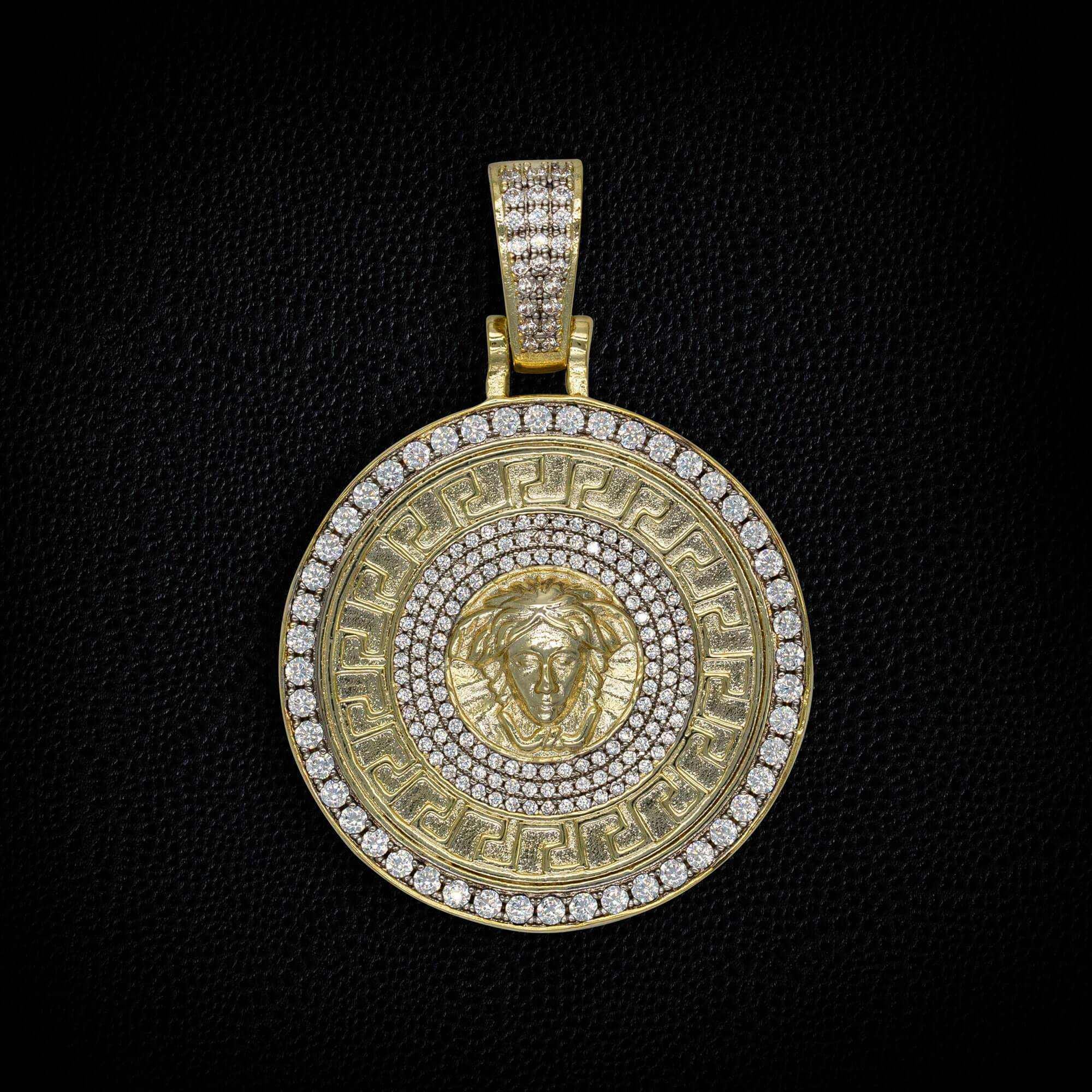GLD Men Medusa Pendant in Yellow Gold