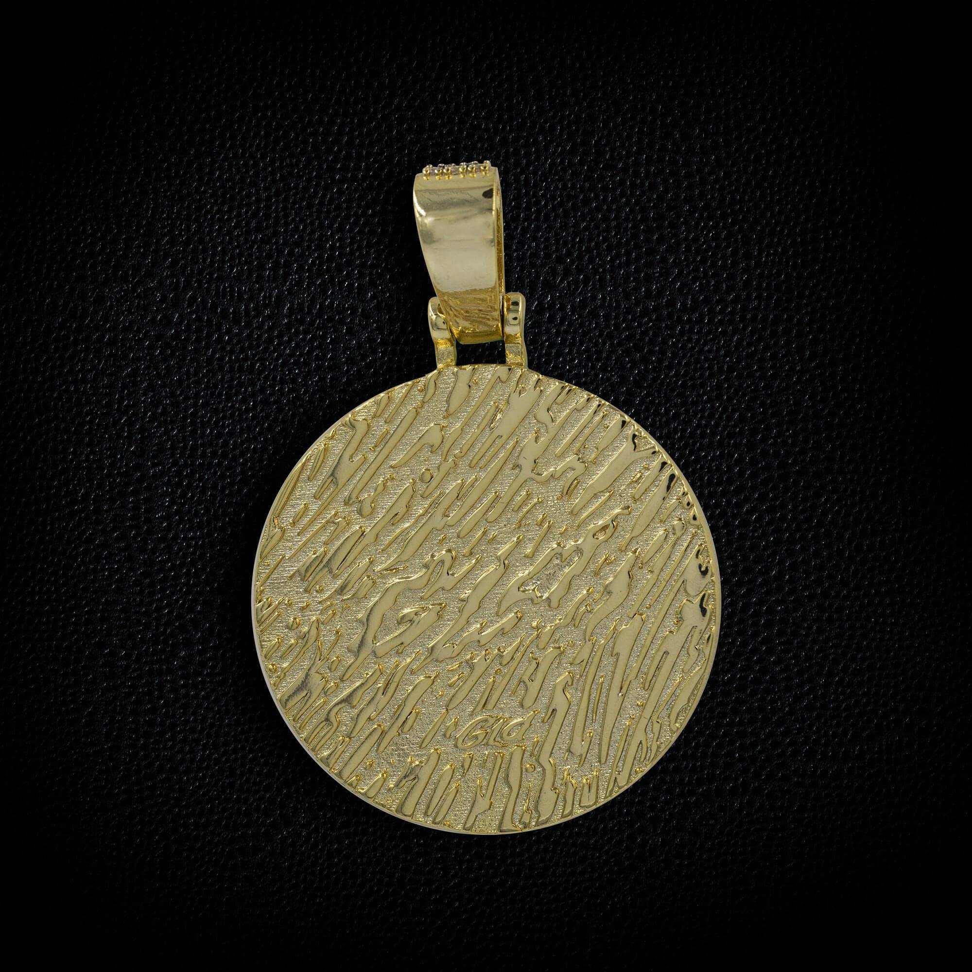 GLD Men Medusa Pendant in Yellow Gold