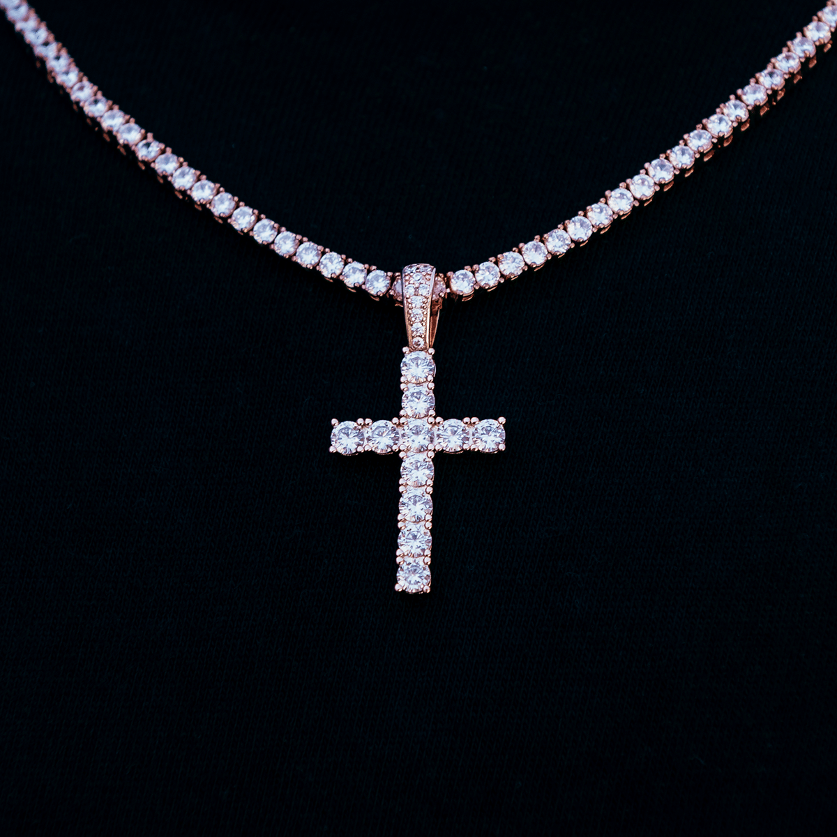 GLD Men Diamond Cross in Rose Gold