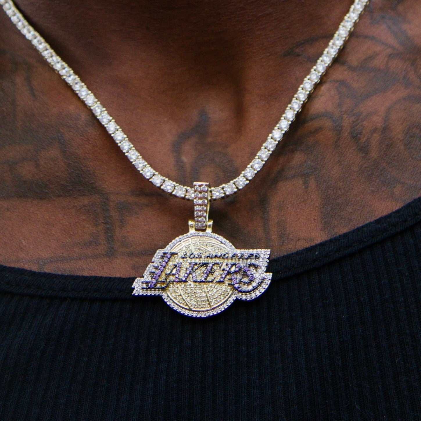 GLD Men Los Angeles Lakers Official NBA Logo Pendant
