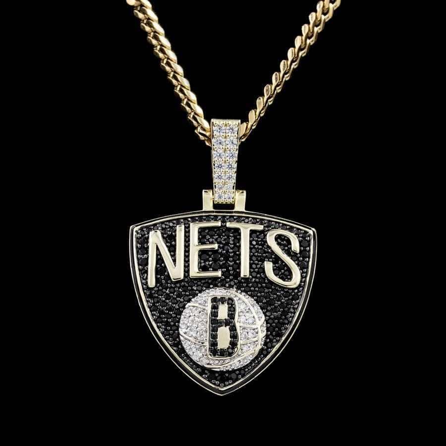 GLD Men Brooklyn Nets Official NBA Logo Pendant in Yellow Gold