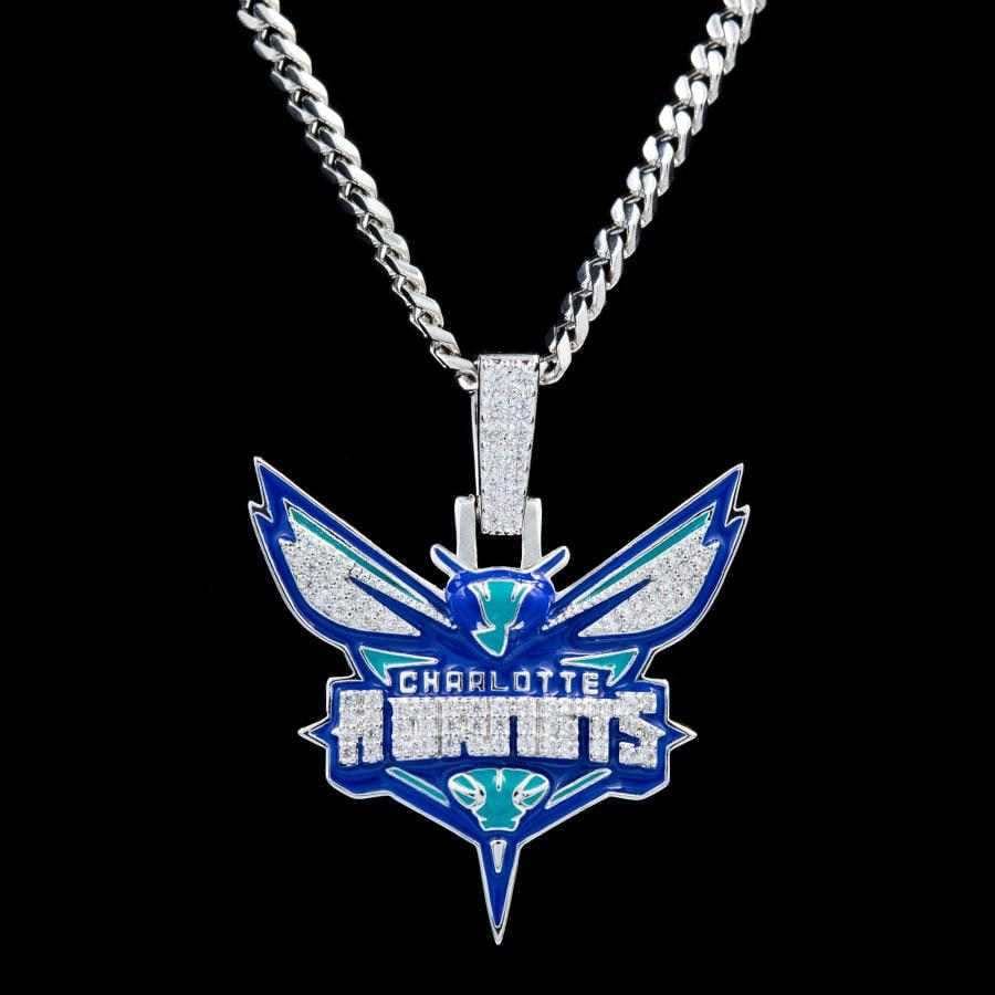 GLD Men Charlotte Hornets Official NBA Logo Pendant