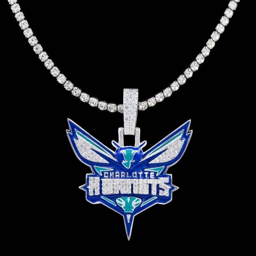 GLD Men Charlotte Hornets Official NBA Logo Pendant