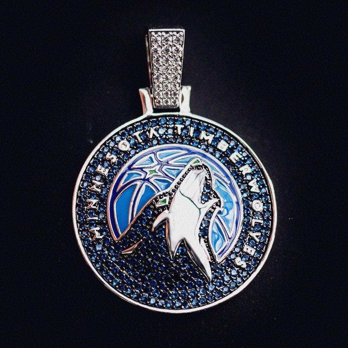 GLD Men Minnesota Timberwolves Official NBA Logo Pendant