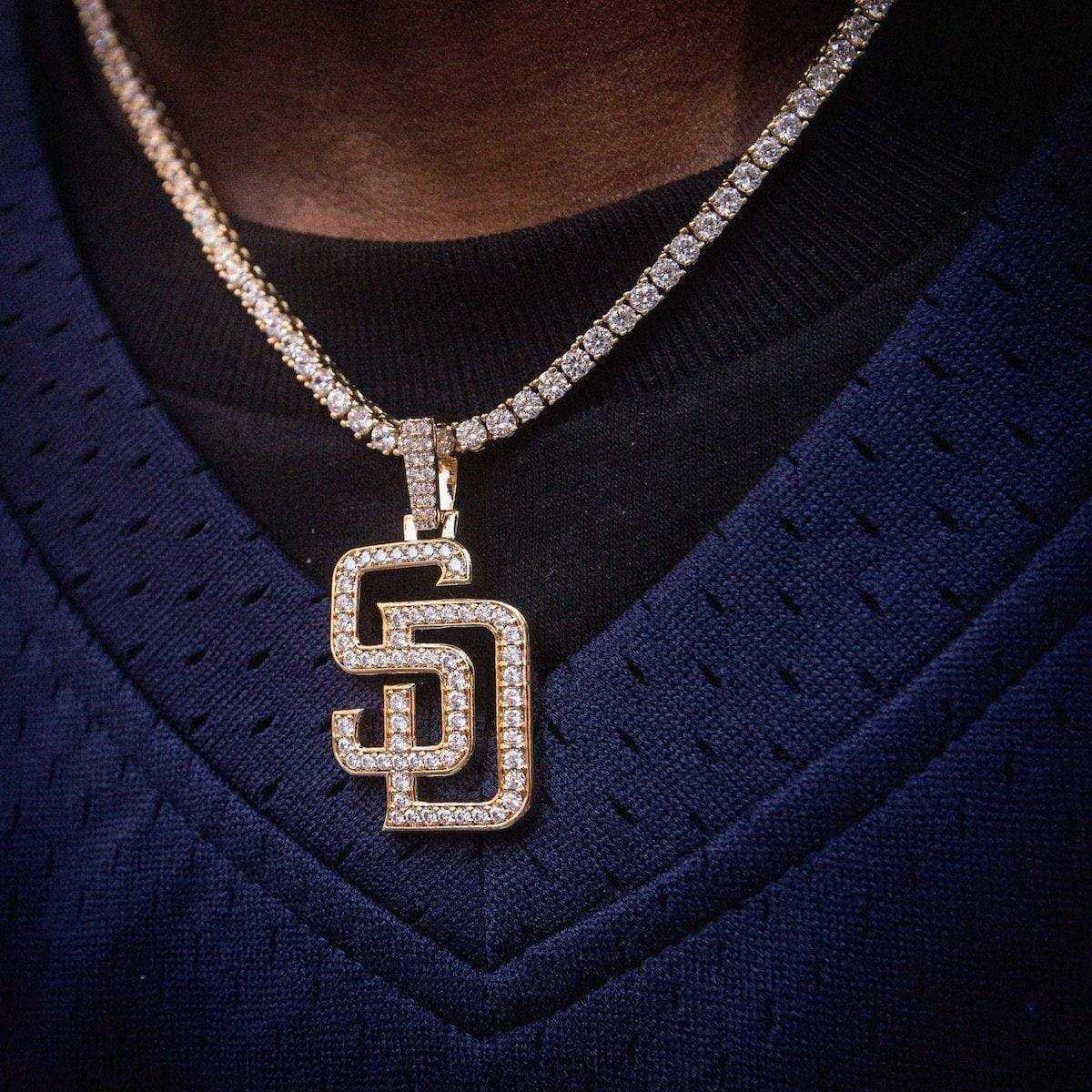 GLD Men San Diego Padres Official MLB Logo Pendant