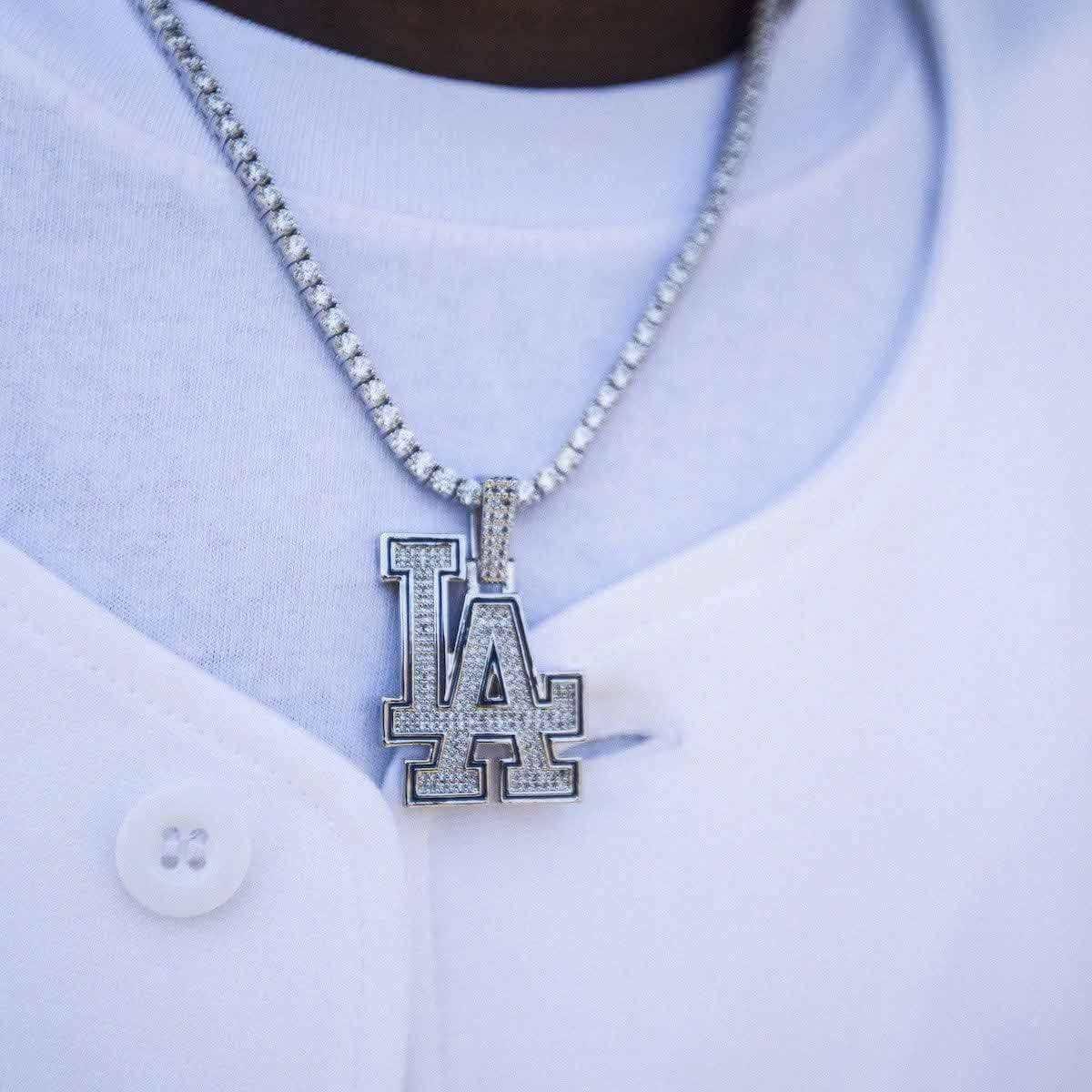 GLD Men Los Angeles Dodgers Official MLB Logo Pendant