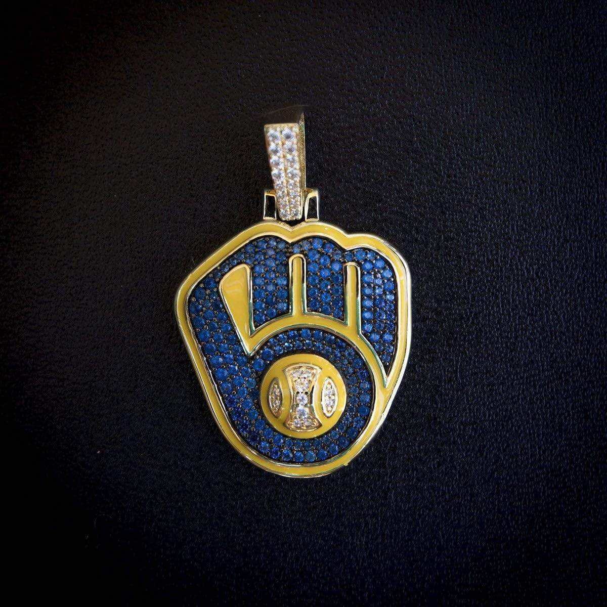 GLD Men Milwaukee Brewers Official MLB Logo Pendant