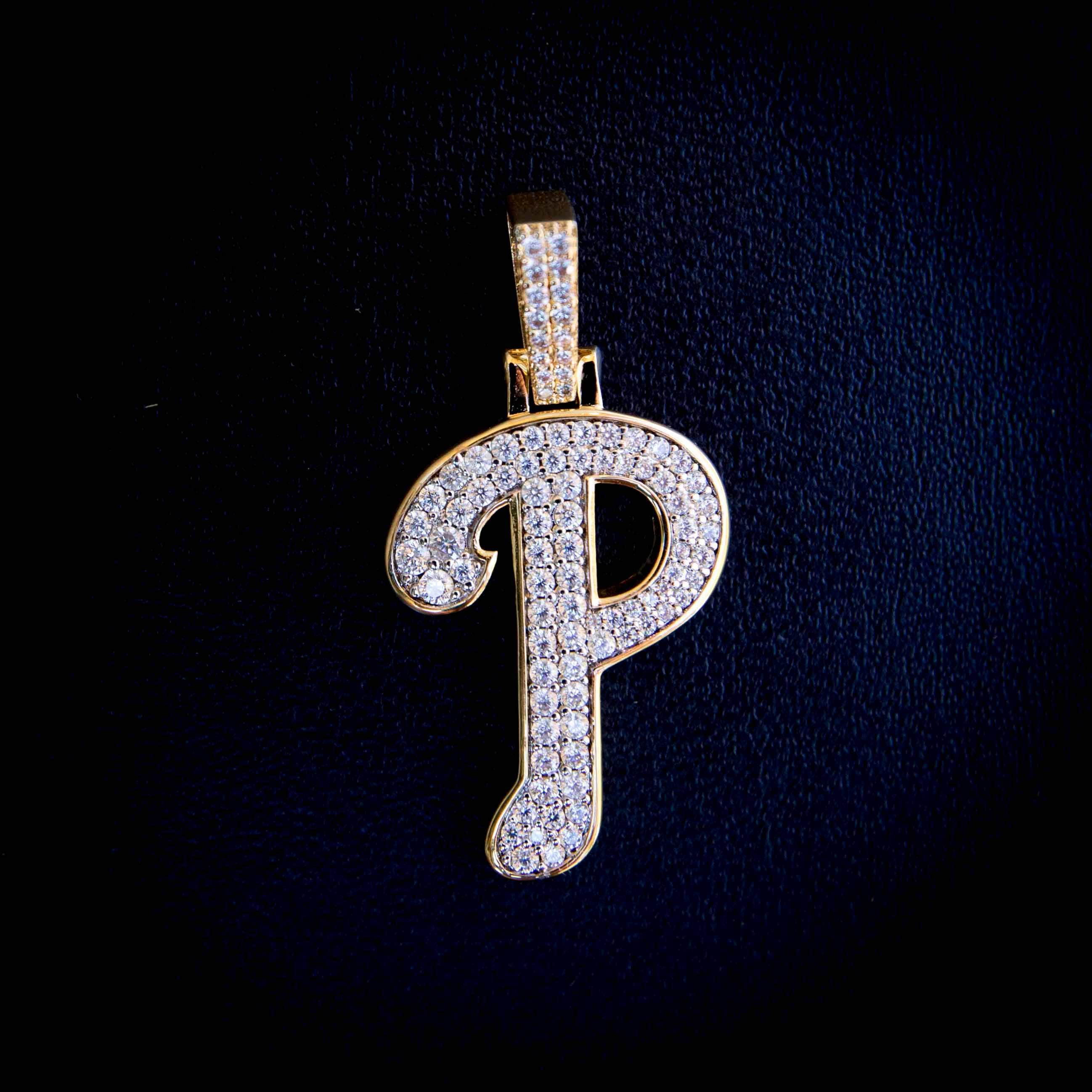 GLD Men Philadelphia Phillies Official MLB Logo Pendant