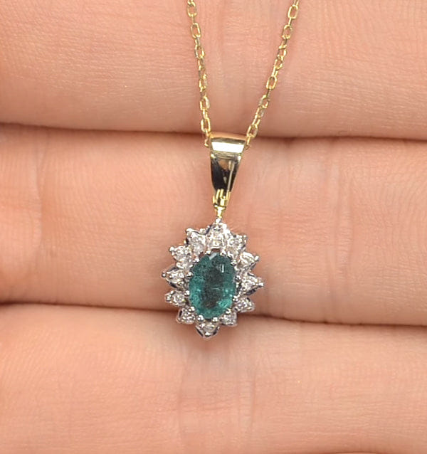 Diamond Emerald 0.43CT And Diamond 9K Yellow Gold Pendant Necklace