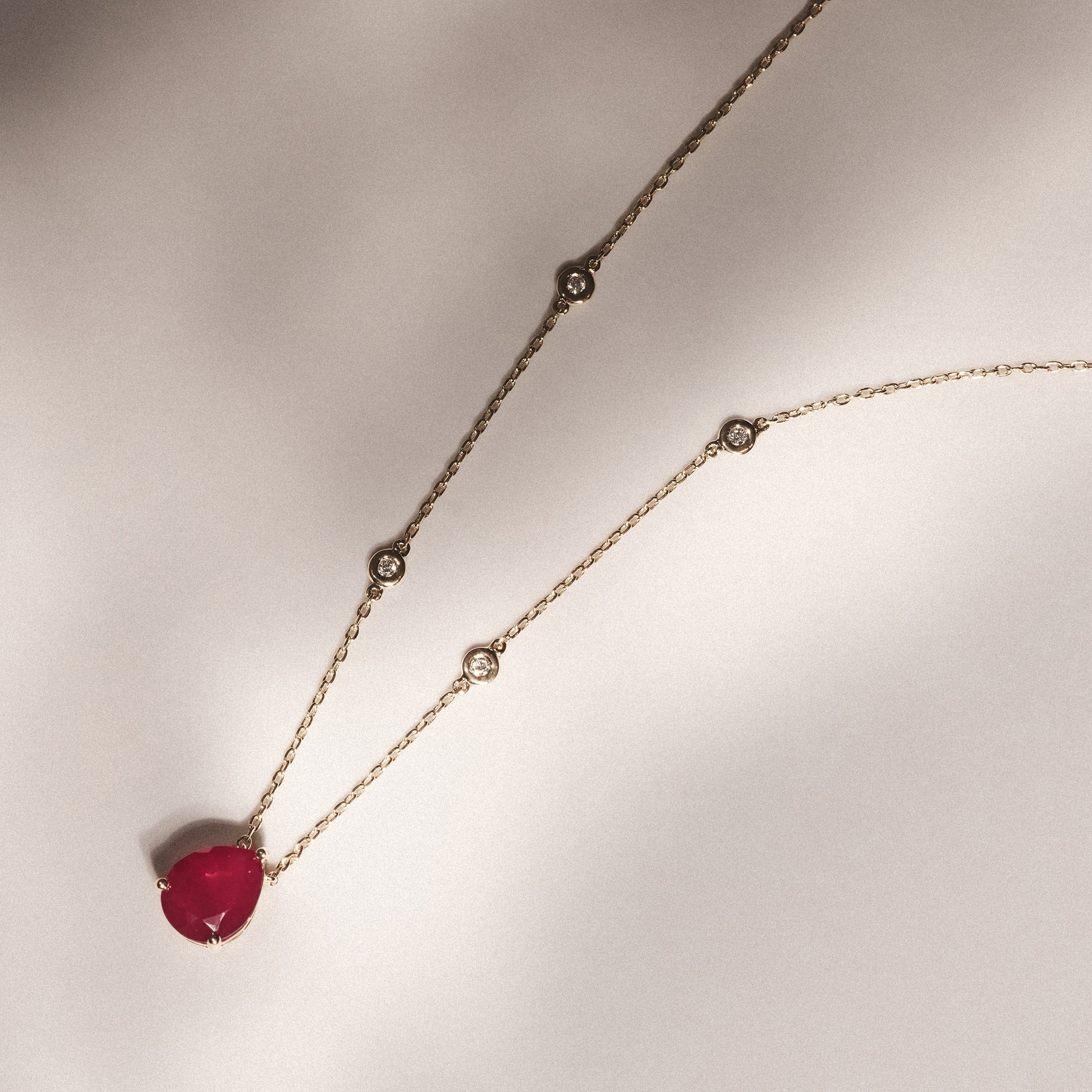 Solitaire Astra 3.50ct Lab Ruby and Diamond Solitaire Pear Cut Necklace in 18K Gold Vermeil