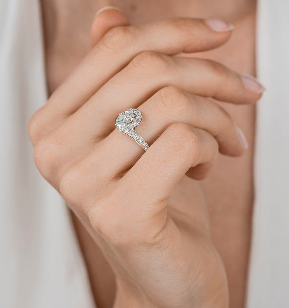 Diamond Anais Diamond Engagement Halo Ring Platinum 0.82CT G/VS2