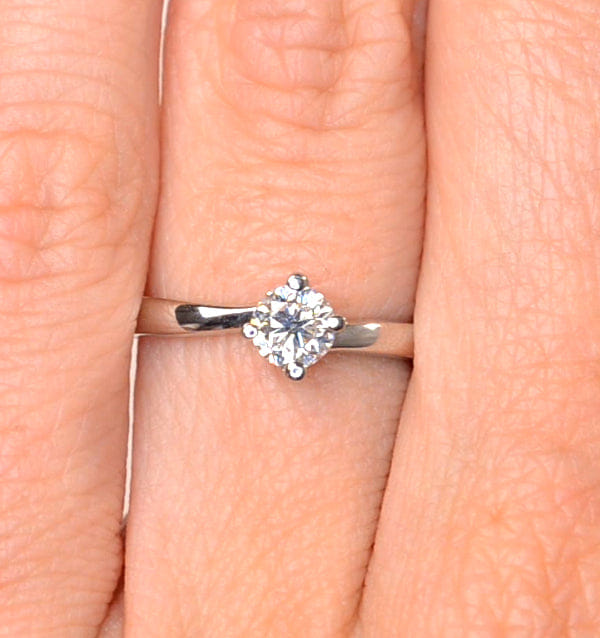 RING Certified 0.50CT Lily Platinum Engagement Ring G/SI1
