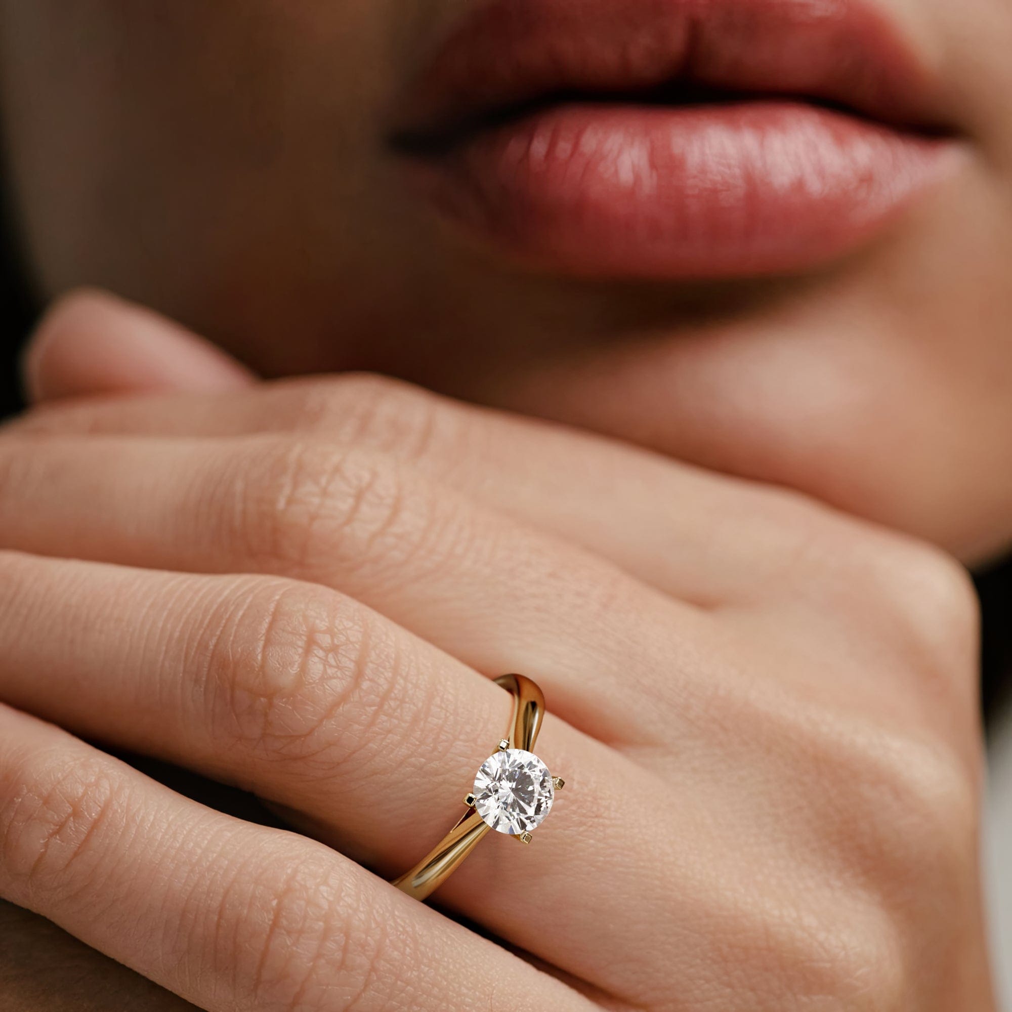 Diamond 1 Carat Diamond Engagement Ring Grace Lab FVS1 IGI Certified 18K Gold