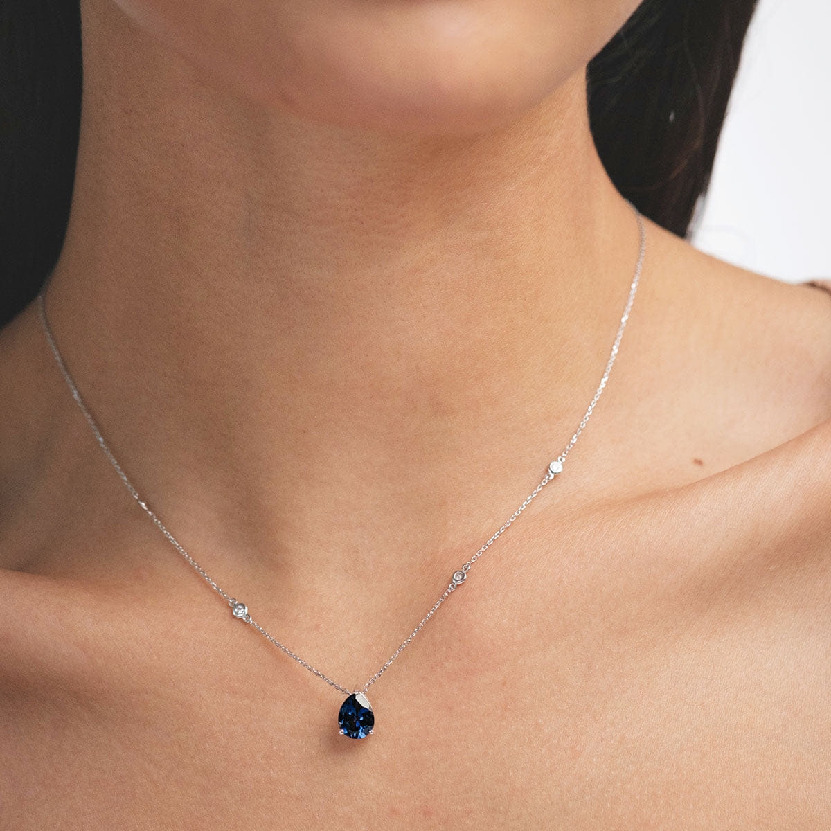 Solitaire Astra 3.20ct Lab Sapphire and Diamond Solitaire Pear Cut Necklace in Silver