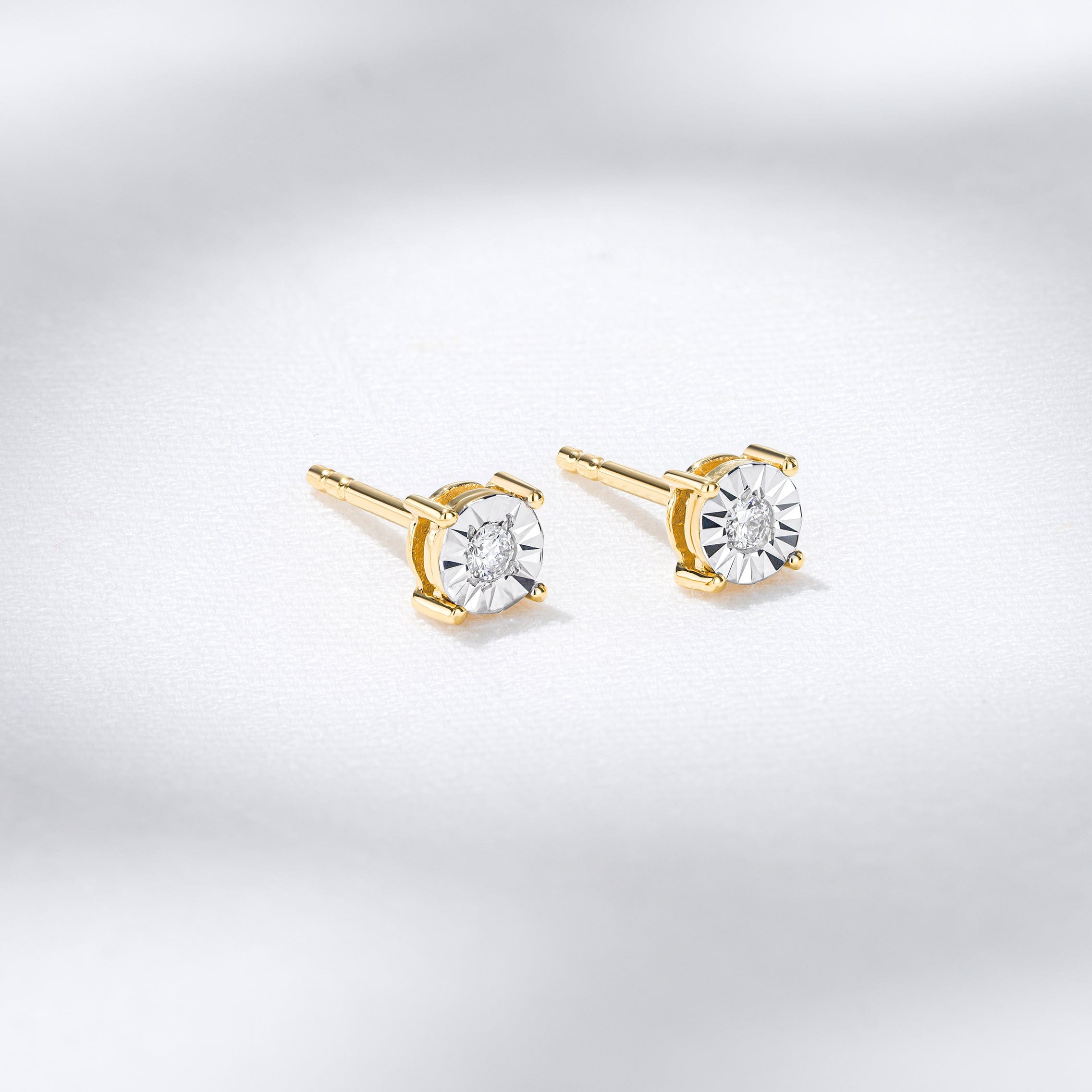 Diamond Lab Diamond Studs Earrings 5 mm 0.10ct H/Si in 18K Gold Vermeil