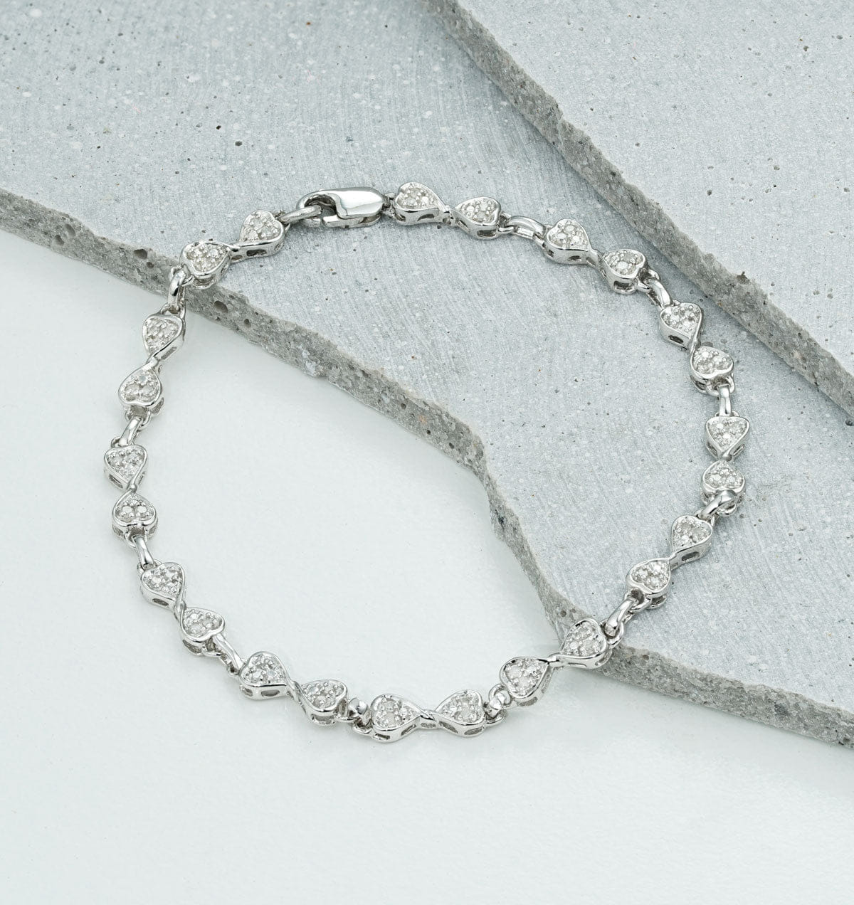 Diamond 0.25ct Diamond Heart Bracelet Set In Silver