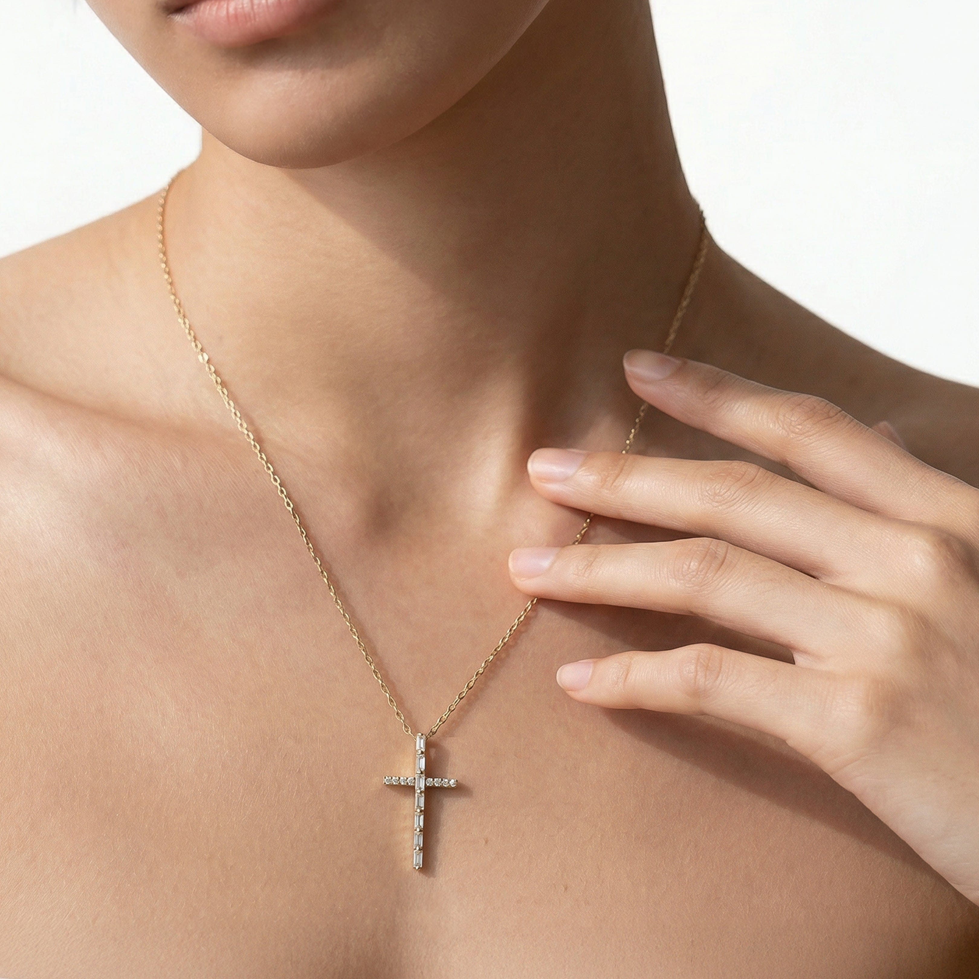 CROSS The Elle Cross Necklace