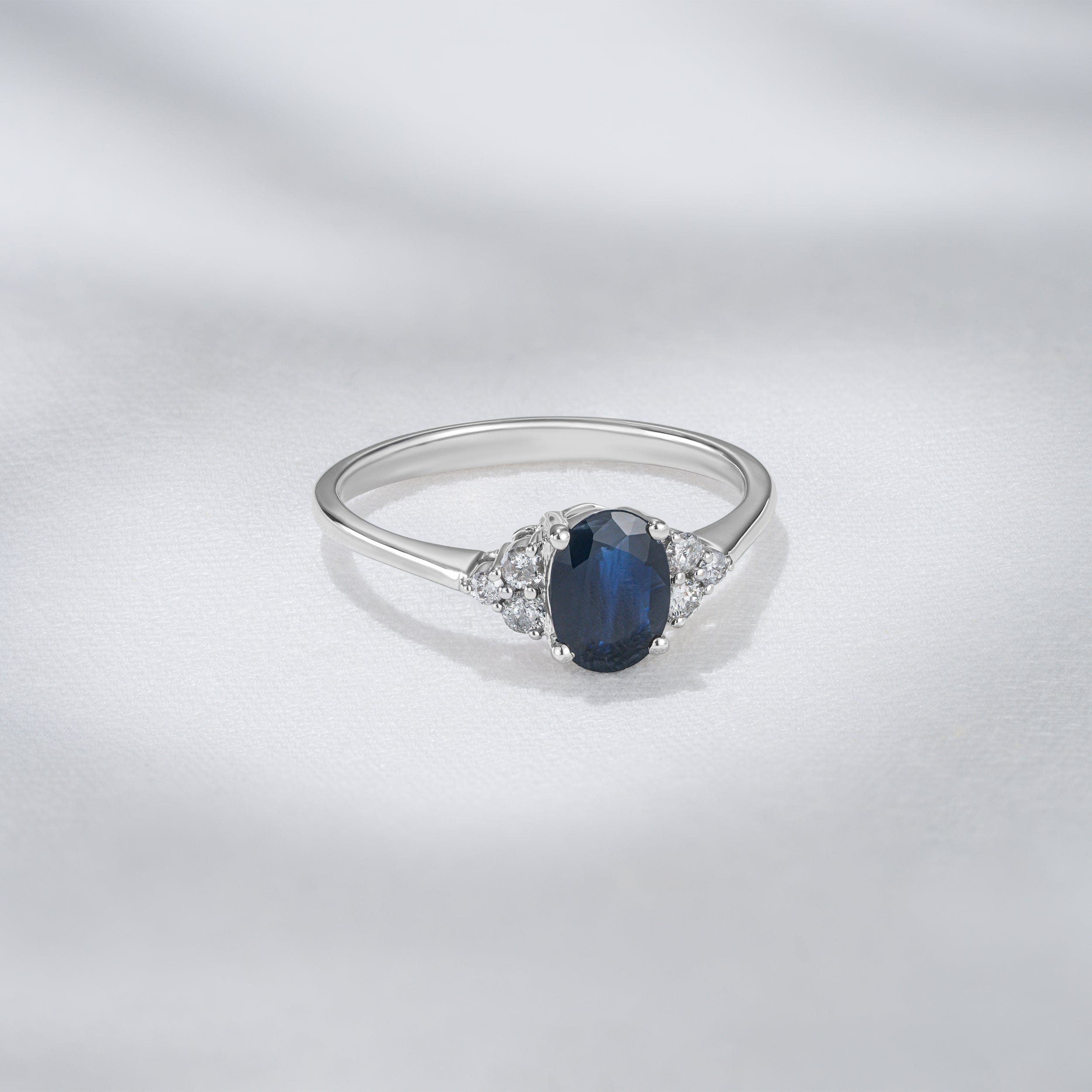 Diamond Sapphire 1.00ct And Diamond 18K White Gold Ring