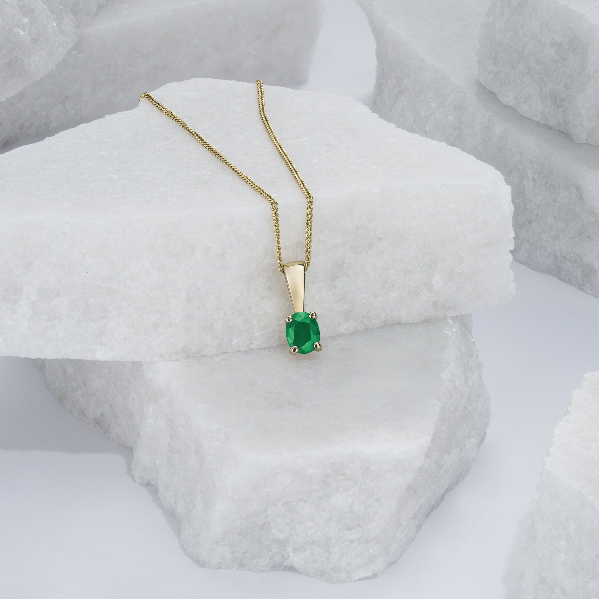 Yellow Emerald 0.33CT 9K Yellow Gold Pendant Necklace