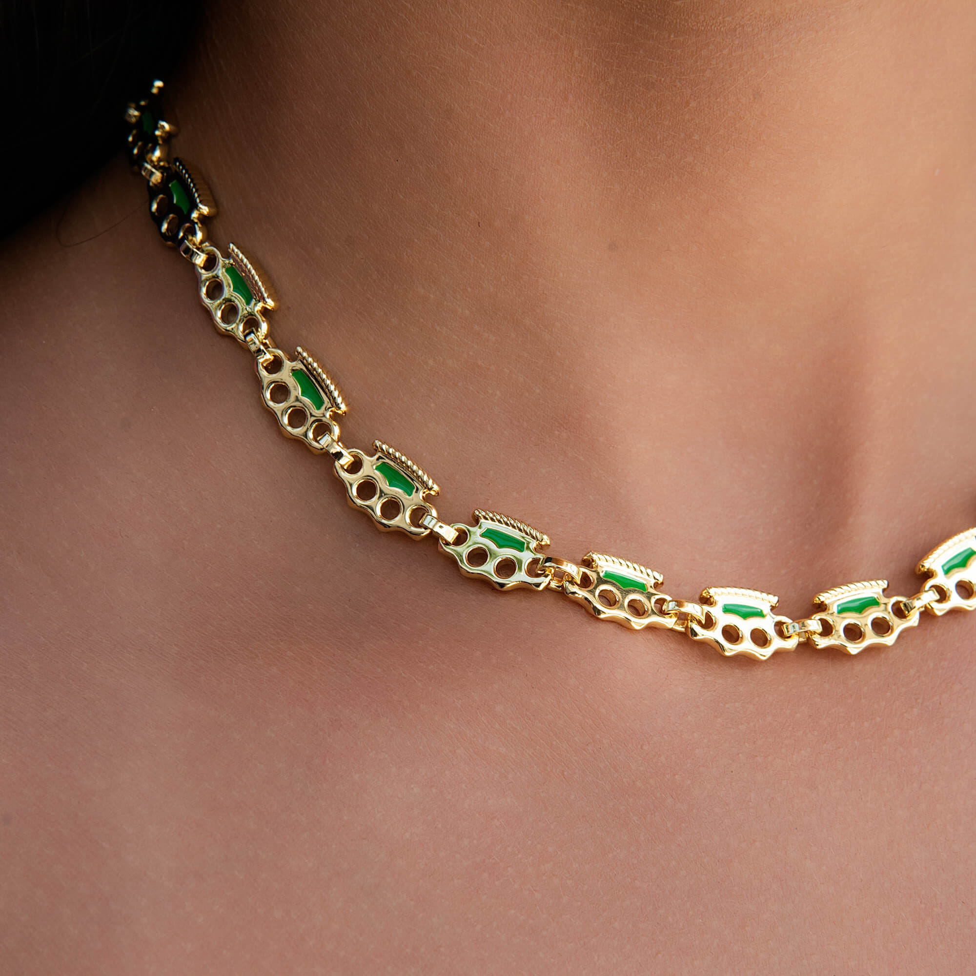 GLD Women Poing Doré Micro Link Necklace in Yellow Gold