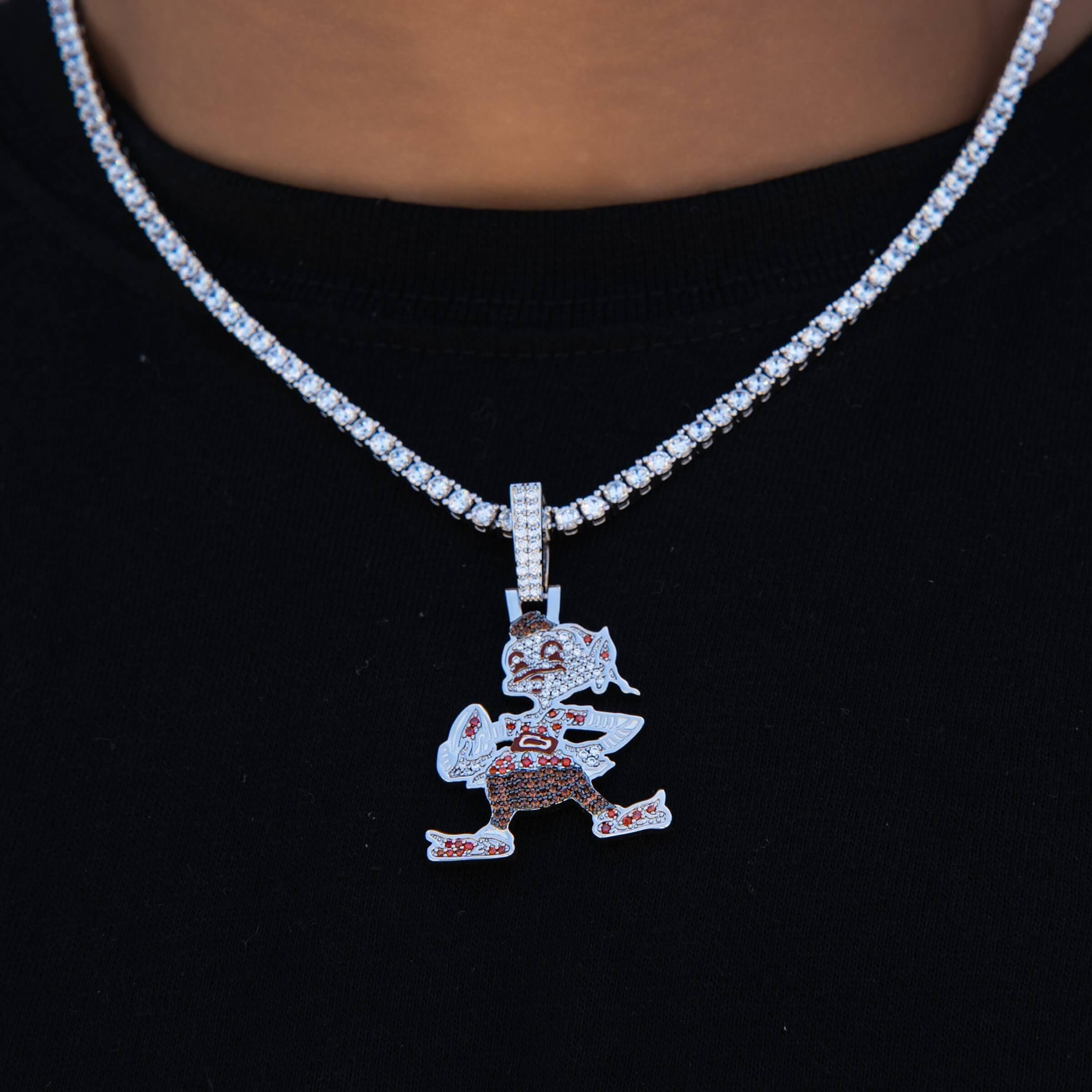 GLD Men Cleveland Browns Official NFL Vintage Logo Pendant in White Gold