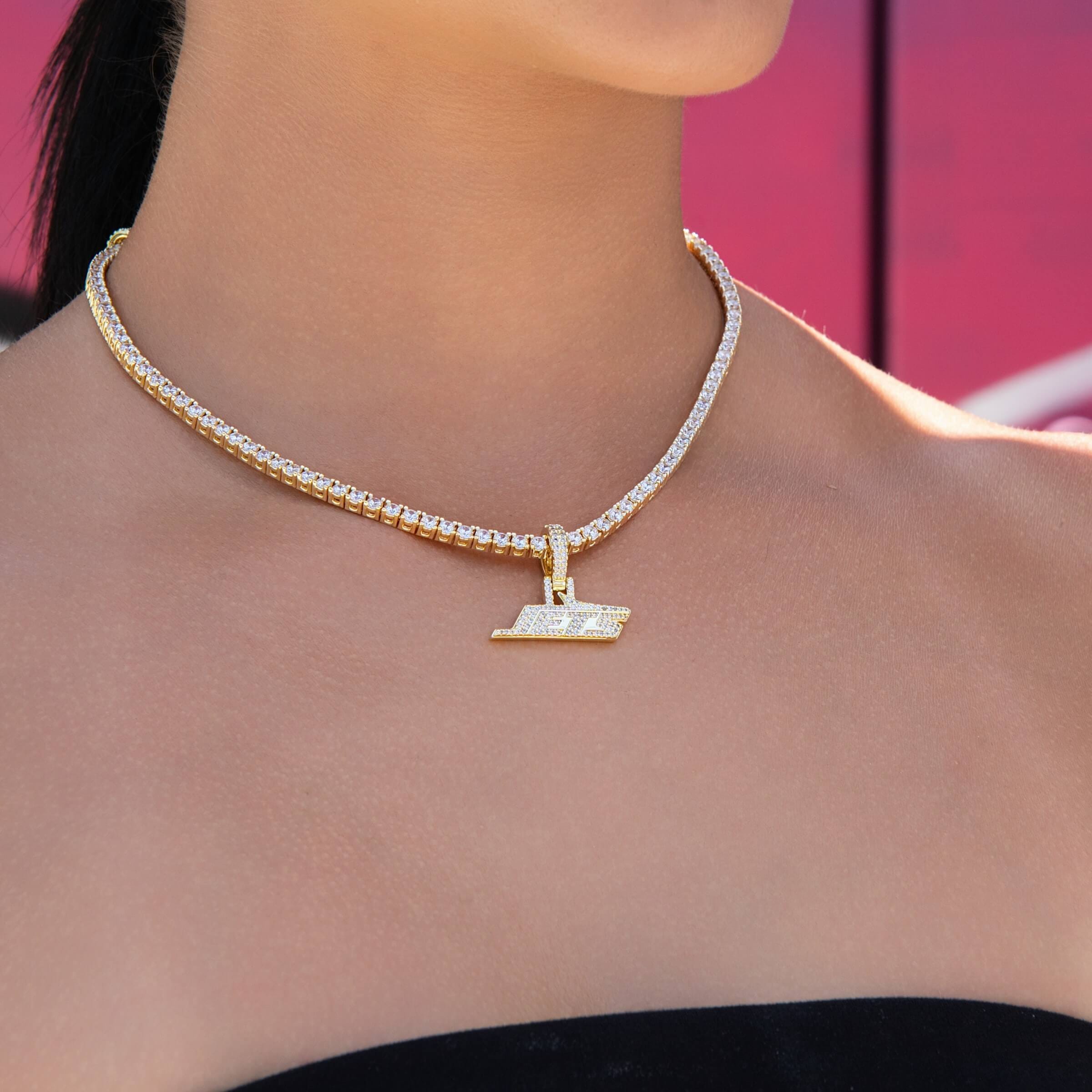GLD Women Micro New York Jets Official NFL Logo Pendant in Yellow Gold