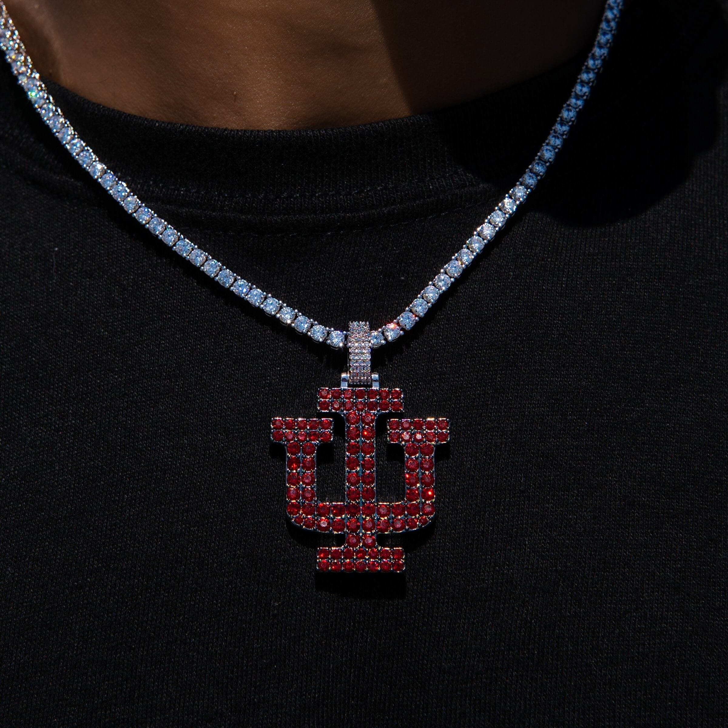 GLD Men Indiana University Official NCAA Primary Logo Pendant in White Gold