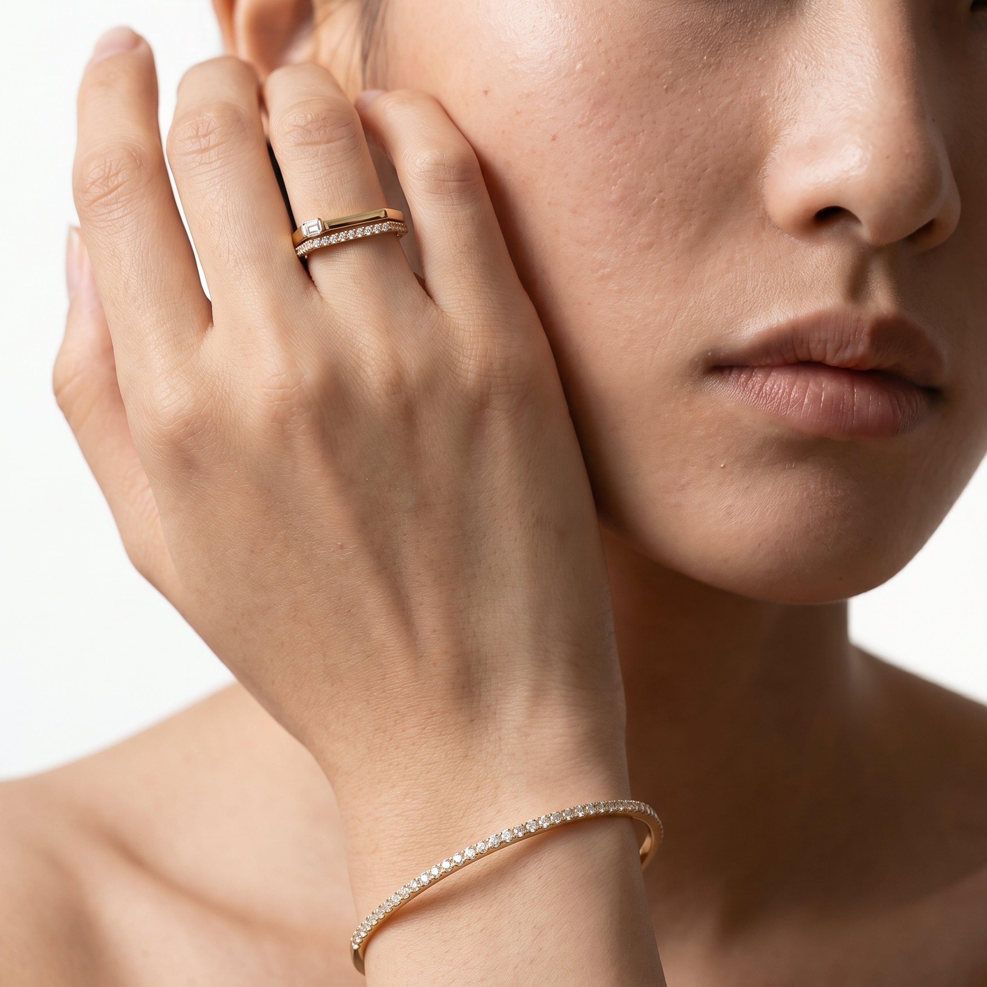 RING The Scottie Pavé Stacker Ring