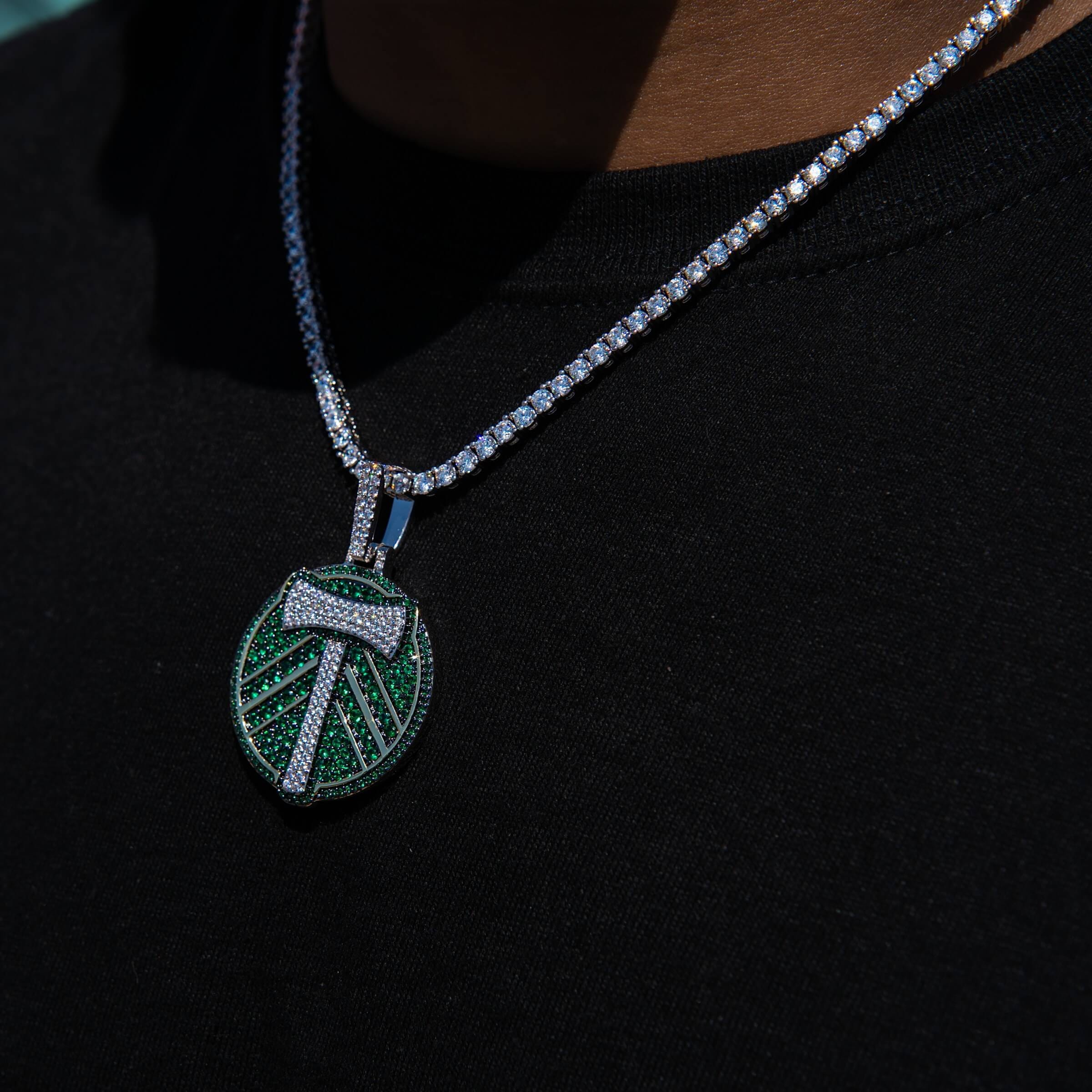GLD Men Portland Timbers Official MLS Logo Pendant in White Gold