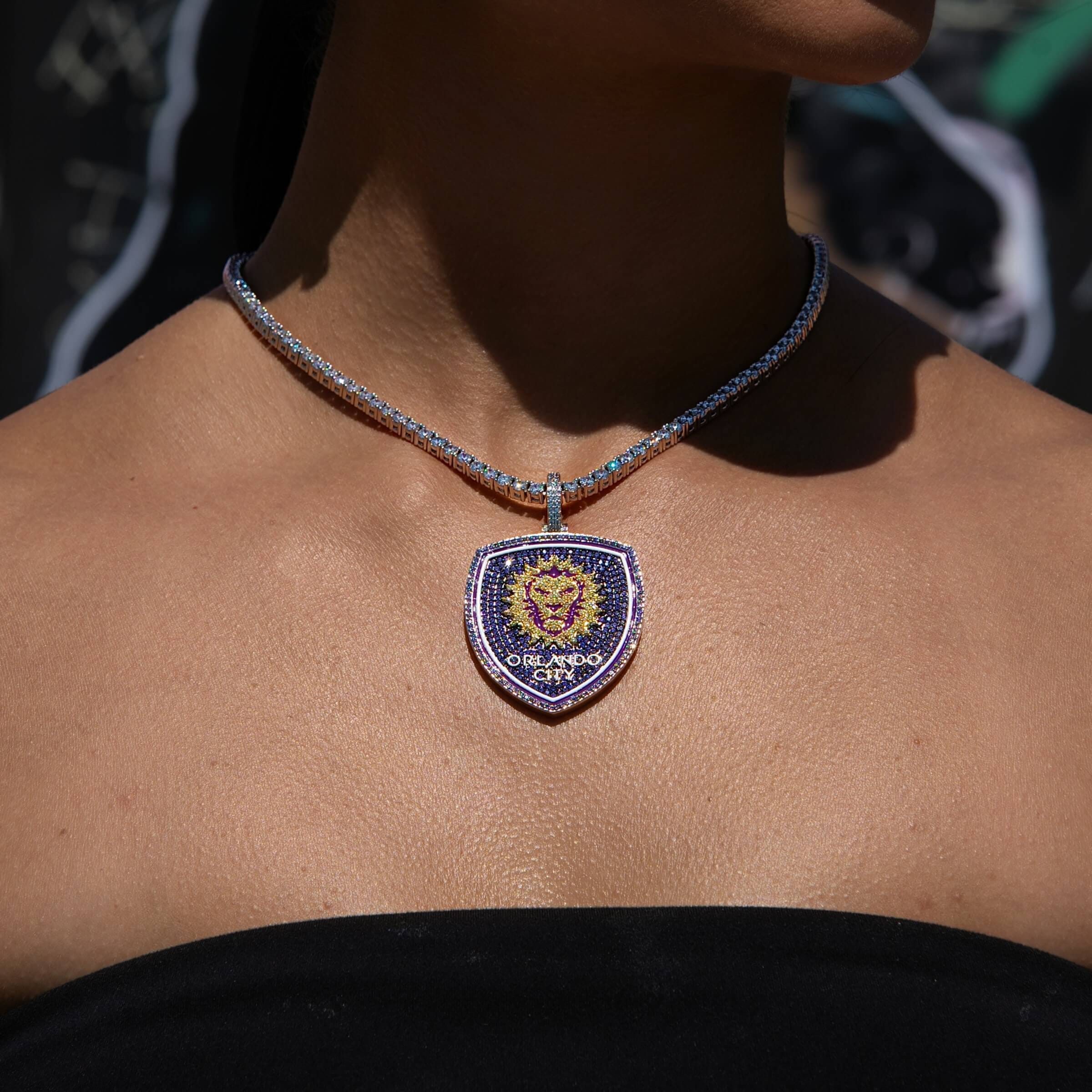 GLD Women Orlando City Soccer Club Official MLS Primary Logo Pendant in White Gold