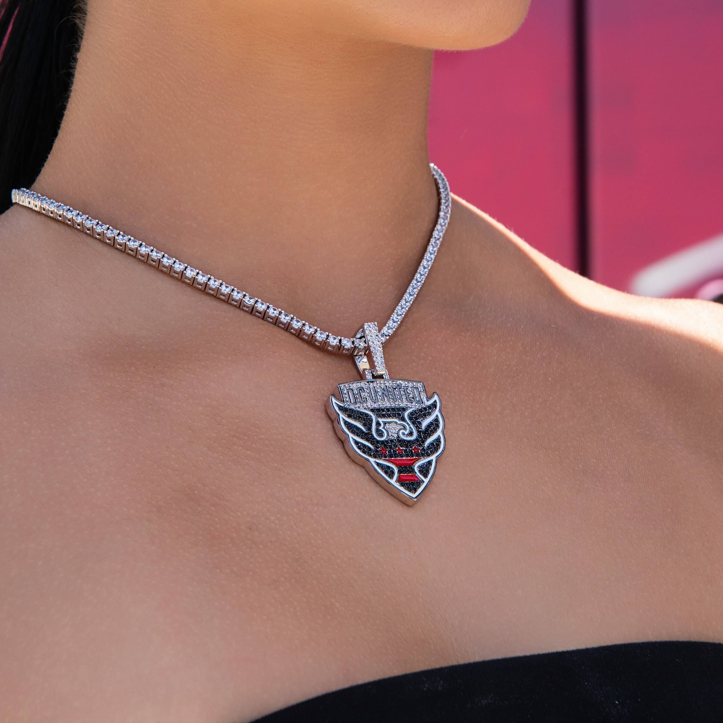 GLD Women D.C. United Official MLS Logo Pendant in White Gold