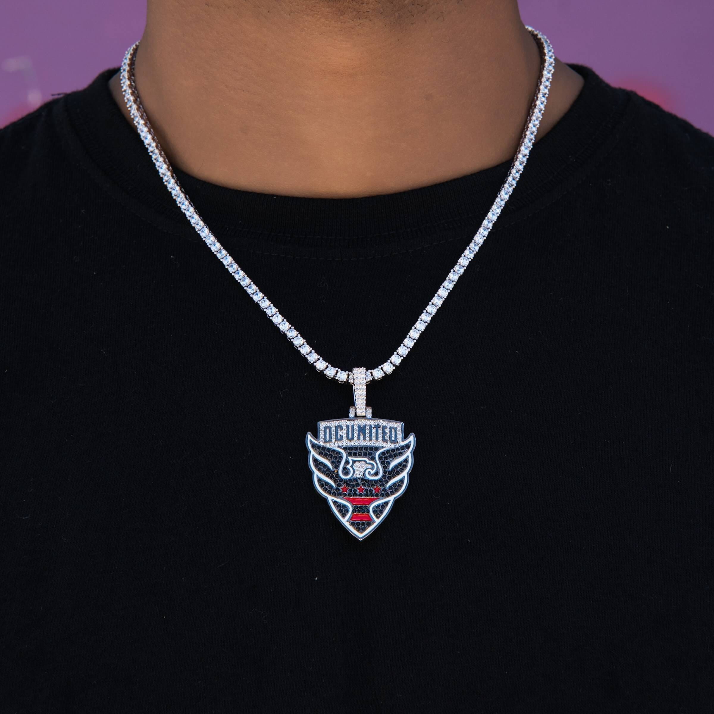 GLD Men D.C. United Official MLS Logo Pendant in White Gold