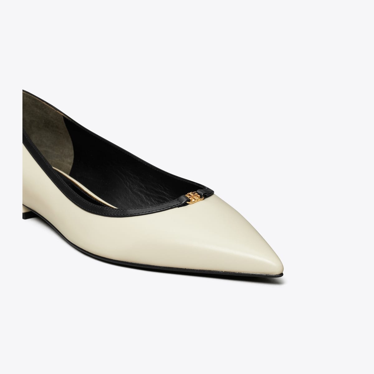 Double T Buckle Flat