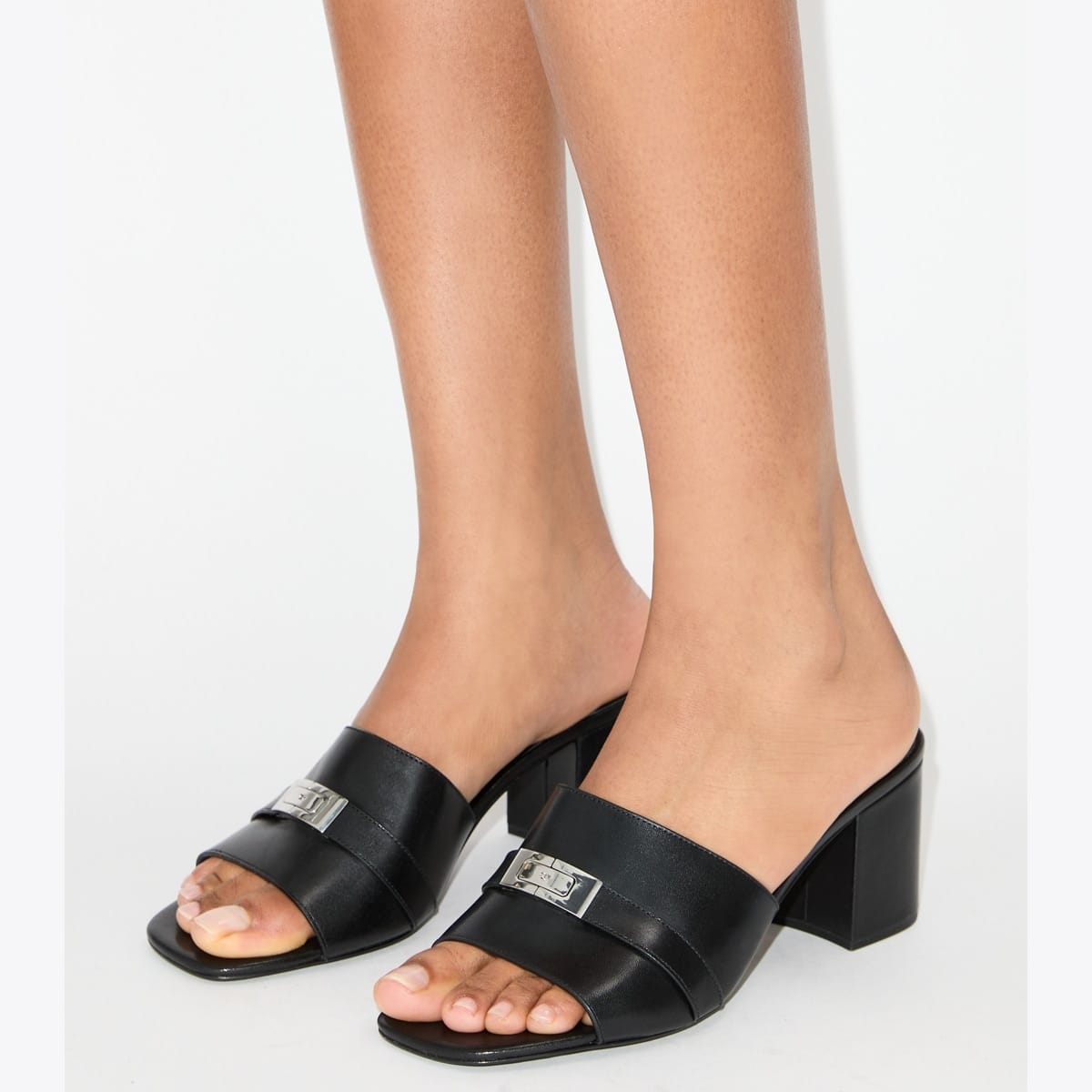 LeeLee Heeled Mule