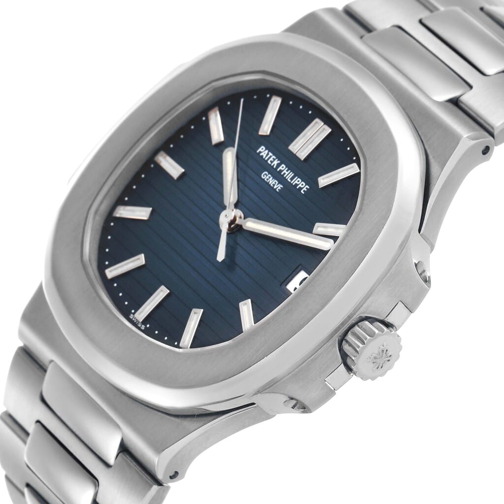 Nautilus (Reference 5711/1A-001). A 40mm stainless steel automatic wristwatch with date. 2007