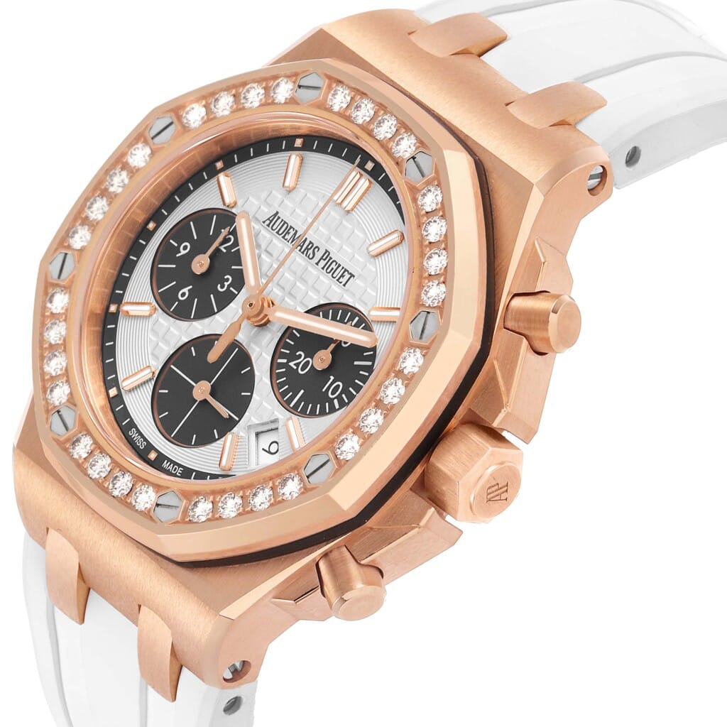 Royal Oak Offshore (Reference 26231OR). A 37mm rose gold diamond-set automatic wristwatch with date and chronograph.